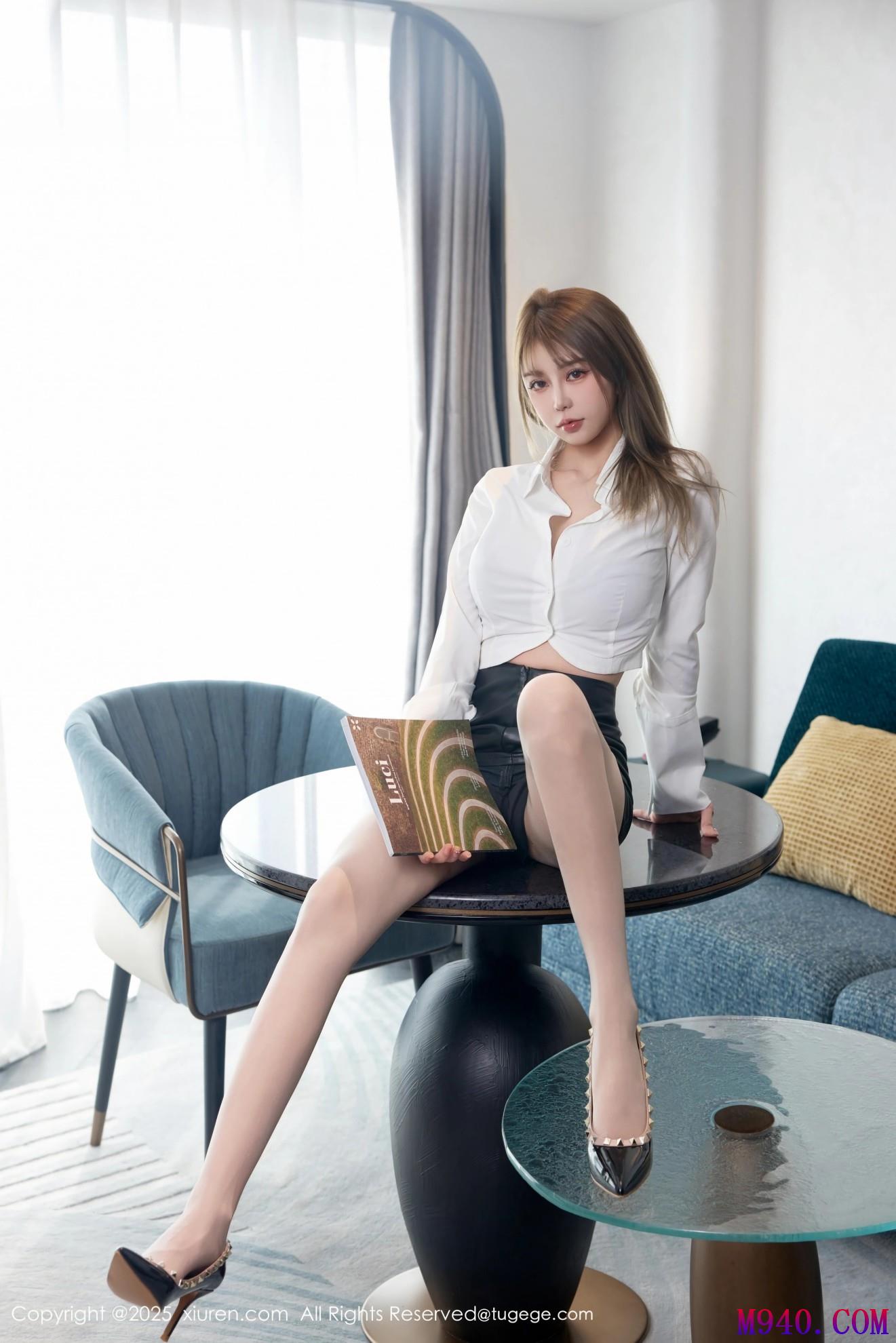[XIUREN秀人网] 2025.06.20 NO.10439 Zoe柚柚 [80P]