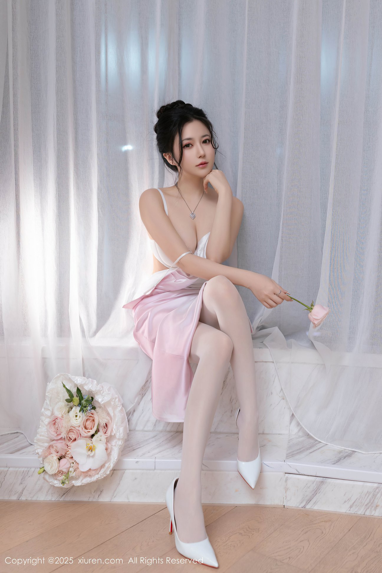 [XIUREN秀人网] 2025.02.19 NO.9907 鱼子酱Fish [80P-848MB]