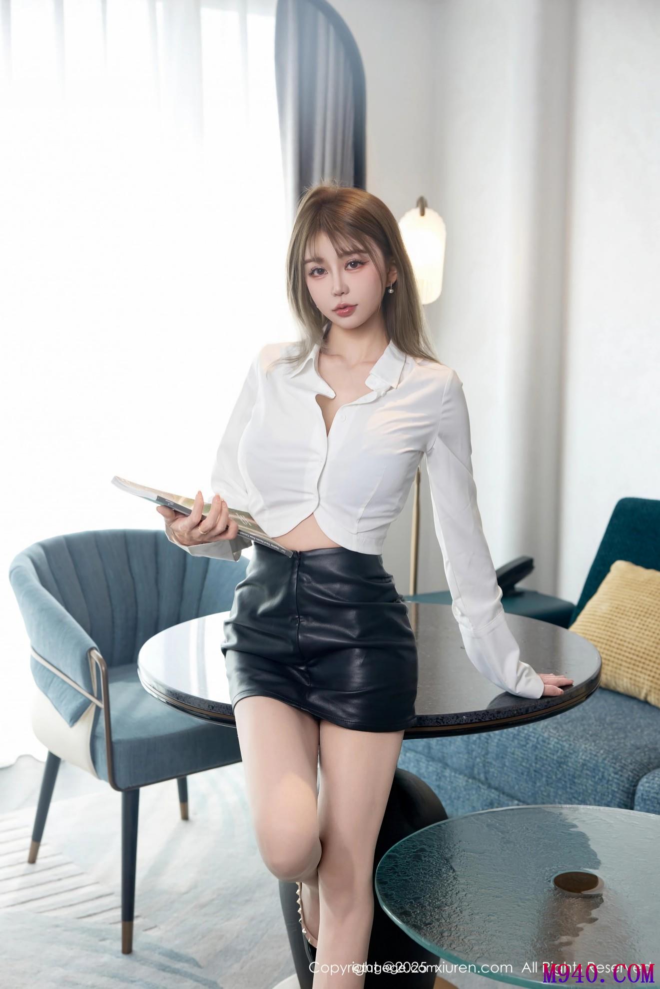 [XIUREN秀人网] 2025.06.20 NO.10439 Zoe柚柚 [80P]
