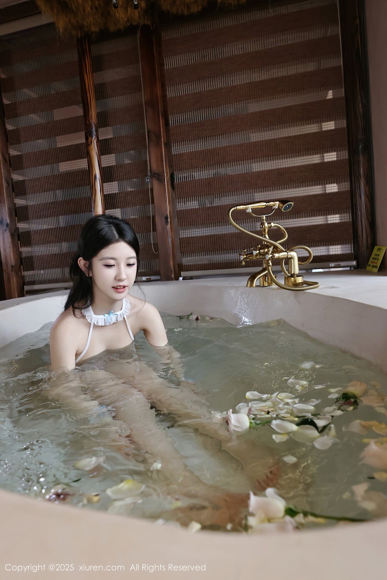 [XIUREN秀人网] 2025.04.25 NO.10199 小芭乐 [86P-899MB]