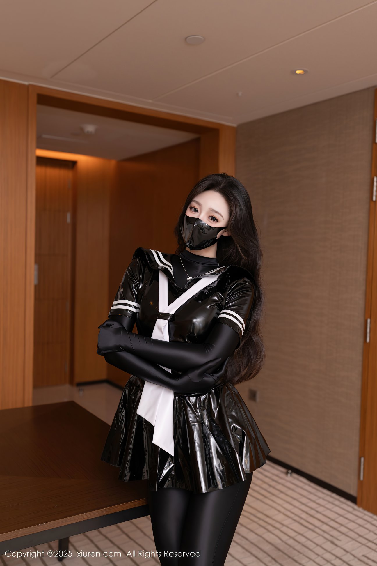 [XIUREN秀人网] 2025.03.28 NO.10087 小逗逗 [82P-822MB]