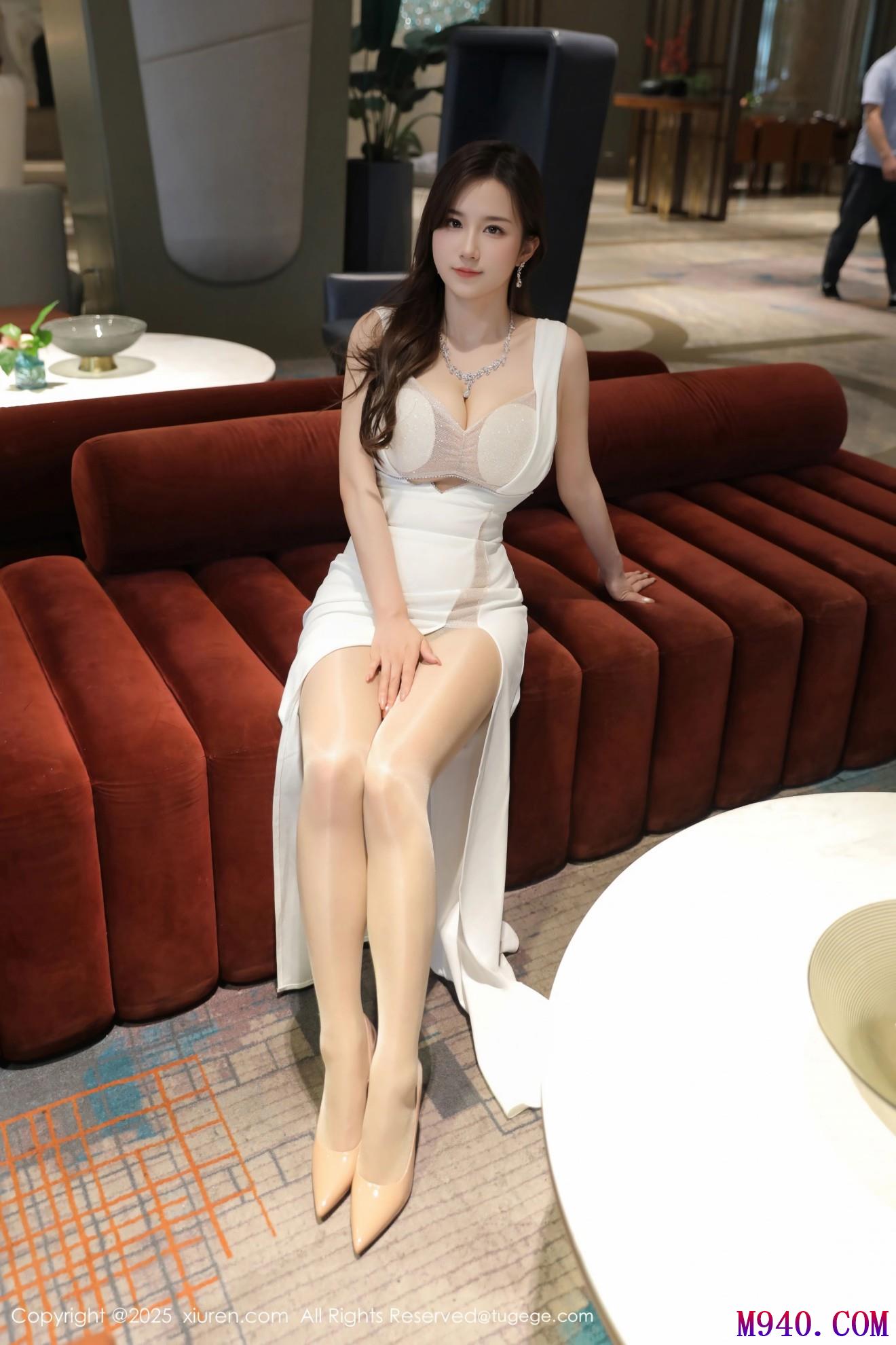 [XIUREN秀人网] 2025.06.18 NO.10429 小肉肉咪 [74P]