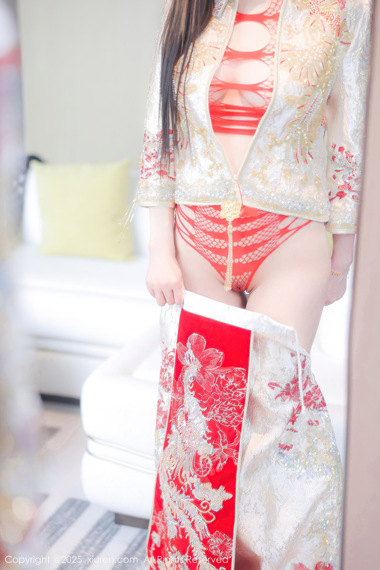 [XIUREN秀人网] 2025.01.26 NO.9833 Candy糖糖 [88P-950MB]