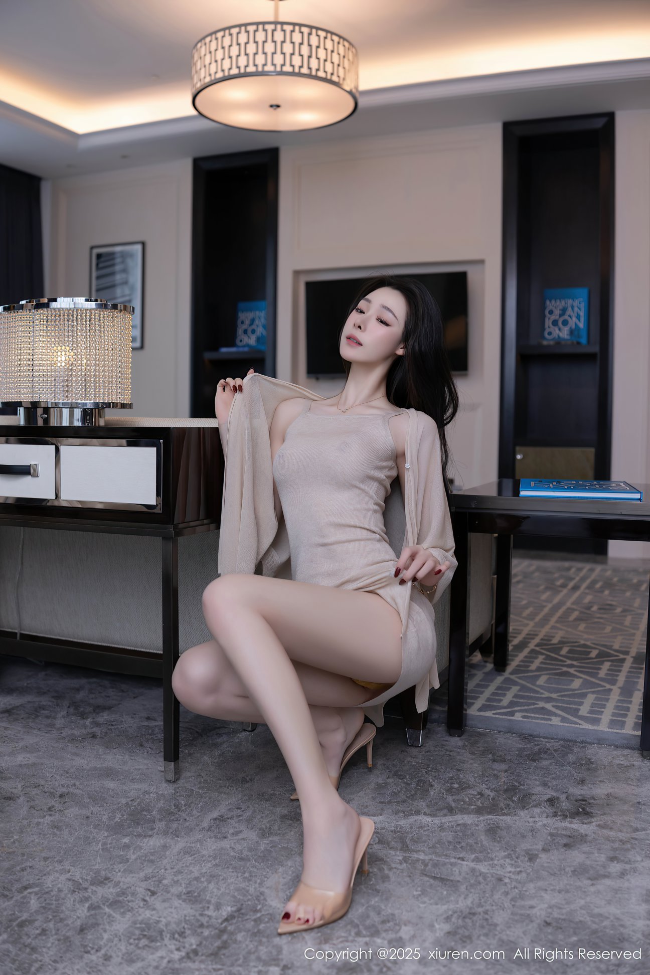[XIUREN秀人网] 2025.02.08 NO.9858 小逗逗 [81P-874MB]