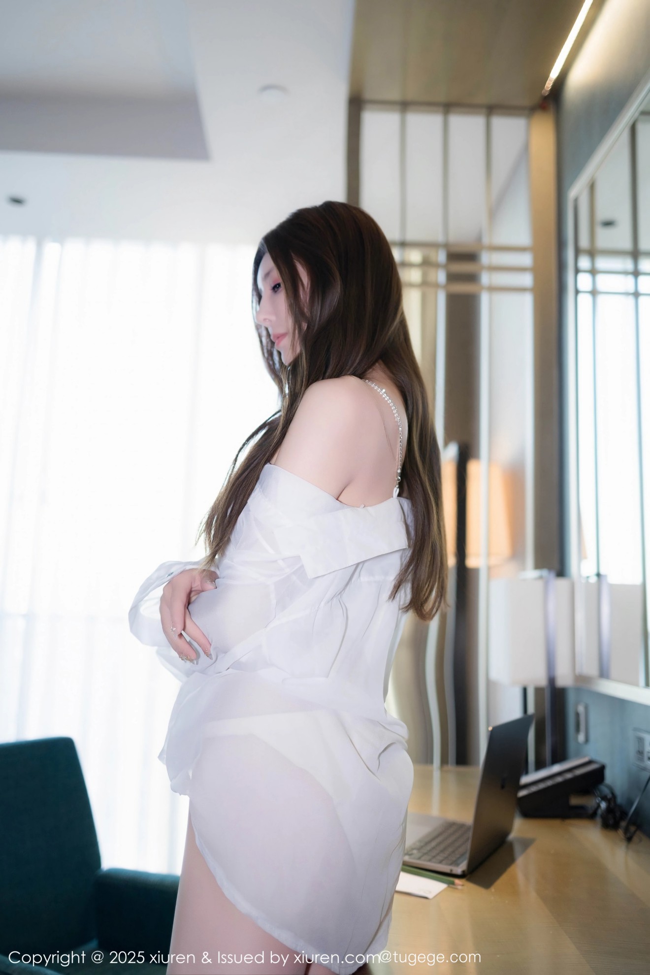 [XIUREN秀人网] 2025.07.03 NO.10502 悦兮 [85P]