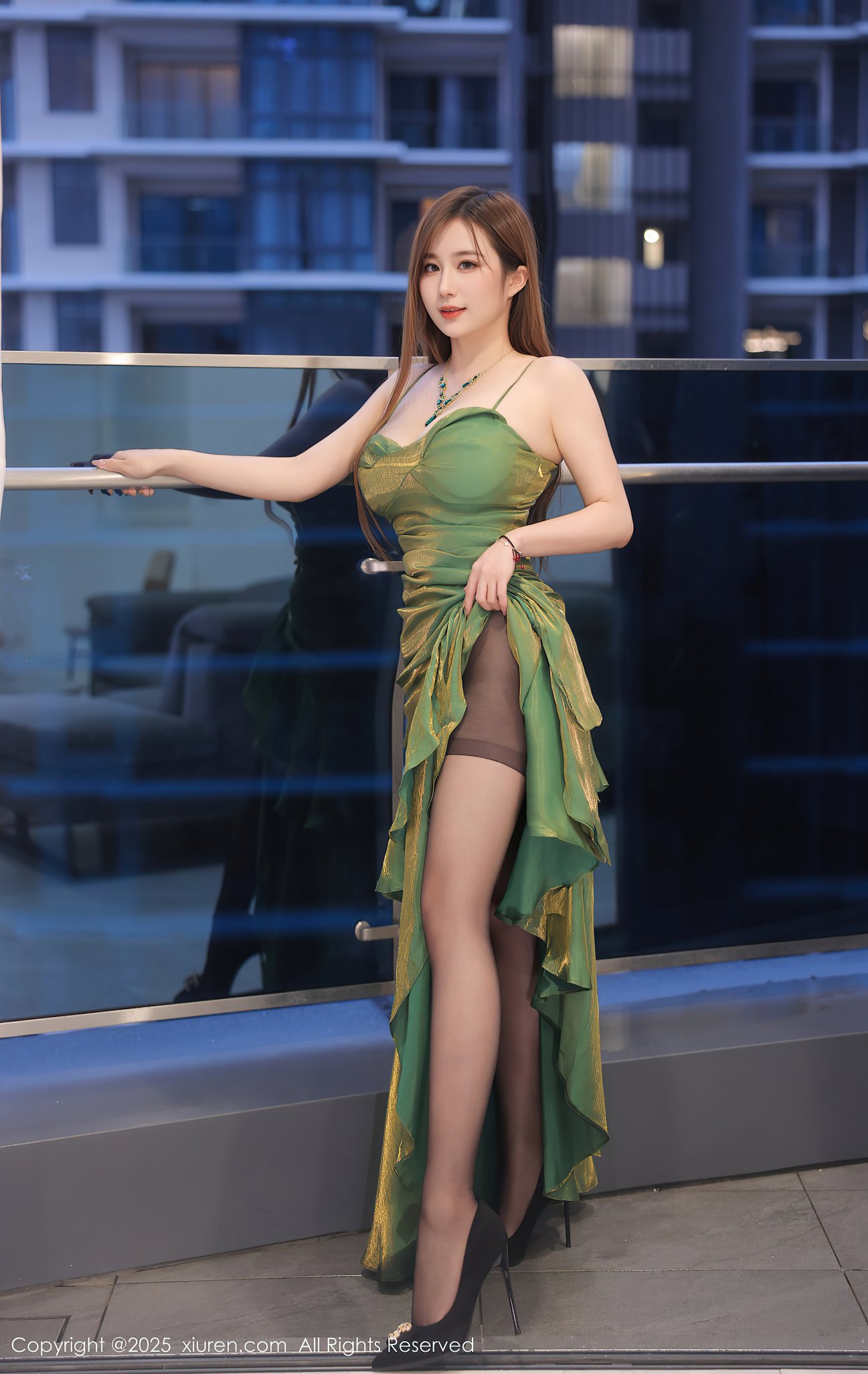 [XIUREN秀人网] 2025.04.18 NO.10169 小肉肉咪 [78P-753MB]