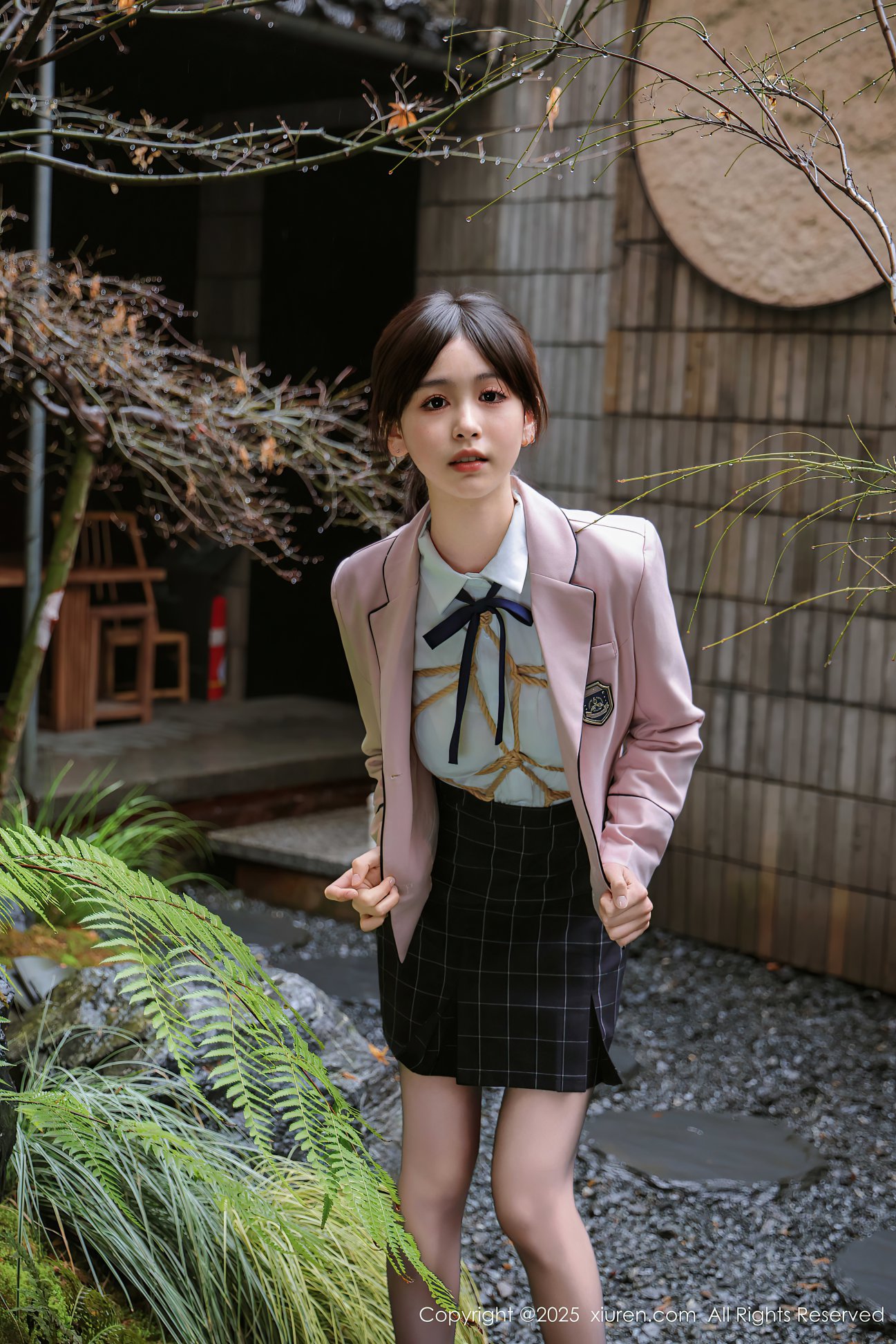 [XIUREN秀人网] 2025.02.28 NO.9949 奶芙乔乔 [72P-801MB]