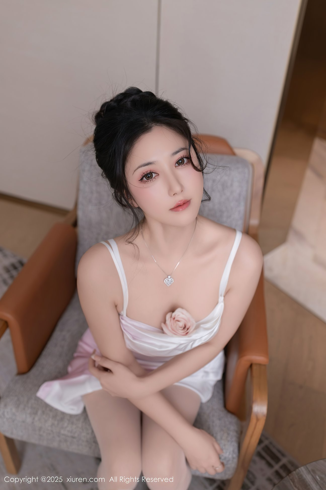 [XIUREN秀人网] 2025.02.19 NO.9907 鱼子酱Fish [80P-848MB]