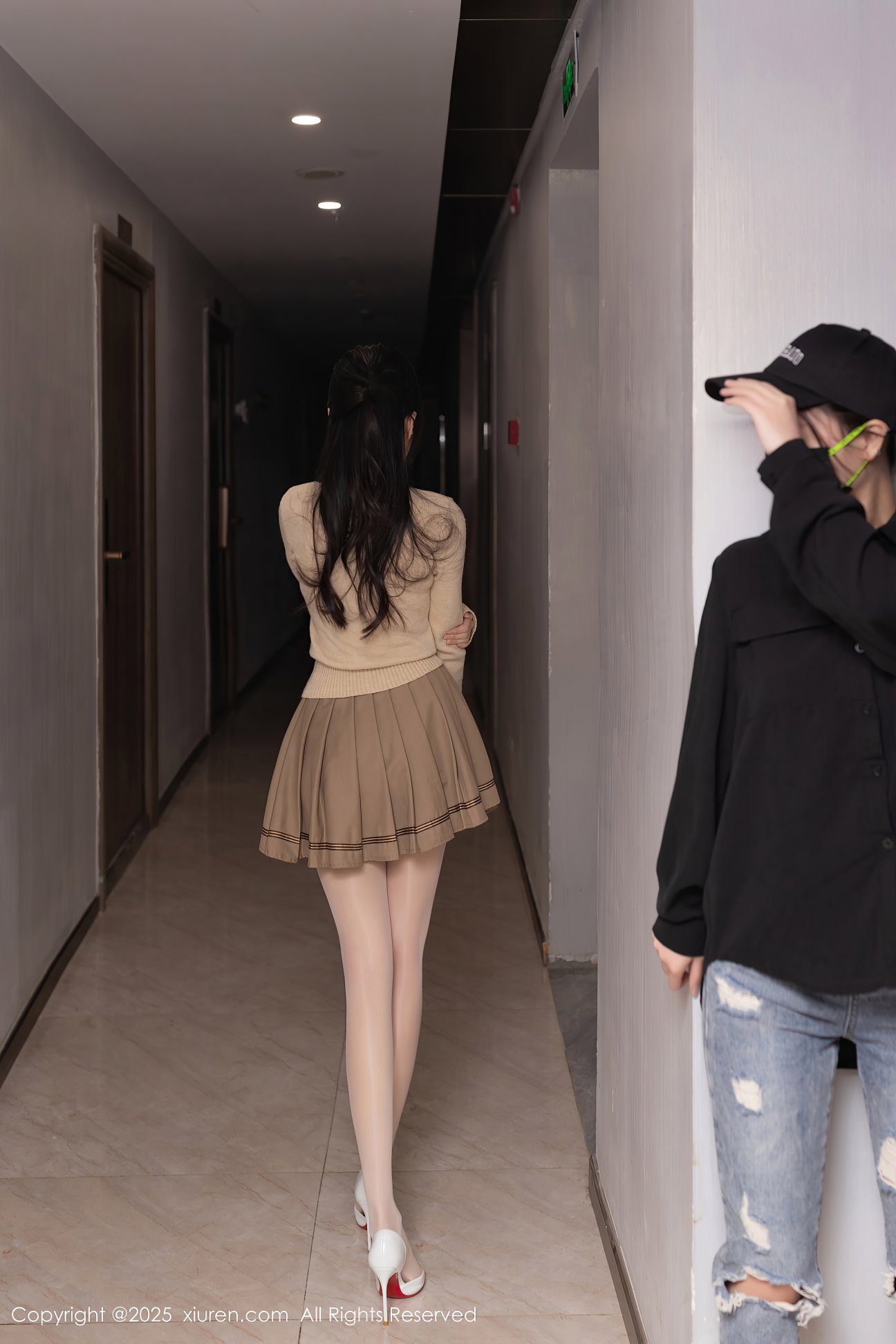 [XIUREN秀人网] 2025.03.07 NO.9988 鱼子酱Fish [82P-804MB]