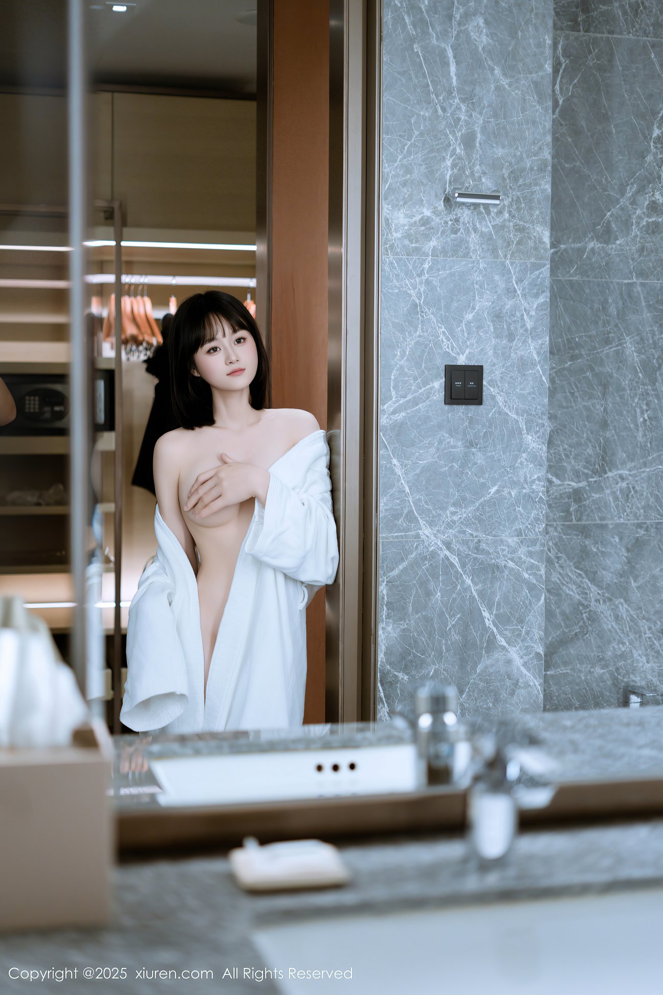 [XIUREN秀人网] 2025.03.06 NO.9972 涵涵Luna [74P-882MB]