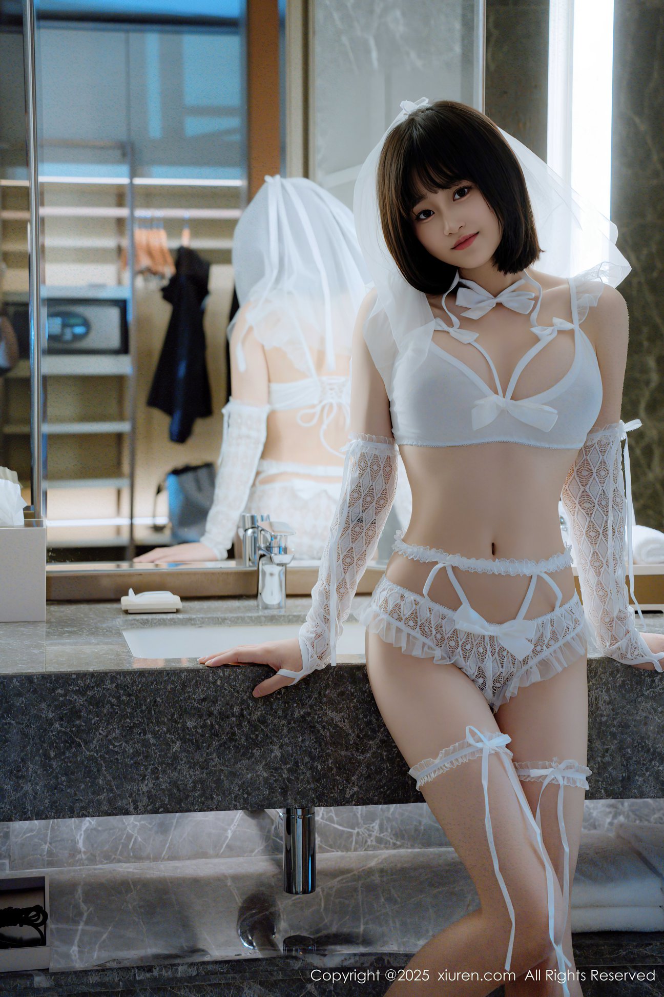 [XIUREN秀人网] 2025.03.06 NO.9972 涵涵Luna [74P-882MB]