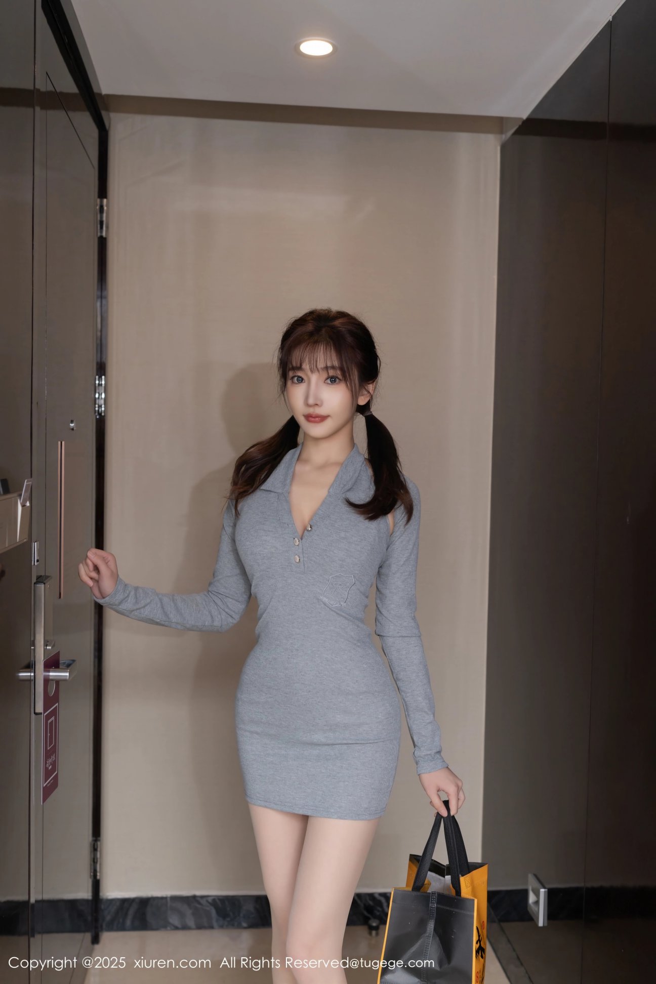 [XIUREN秀人网] 2025.03.20 NO.10049 陆萱萱 [80P-766MB]