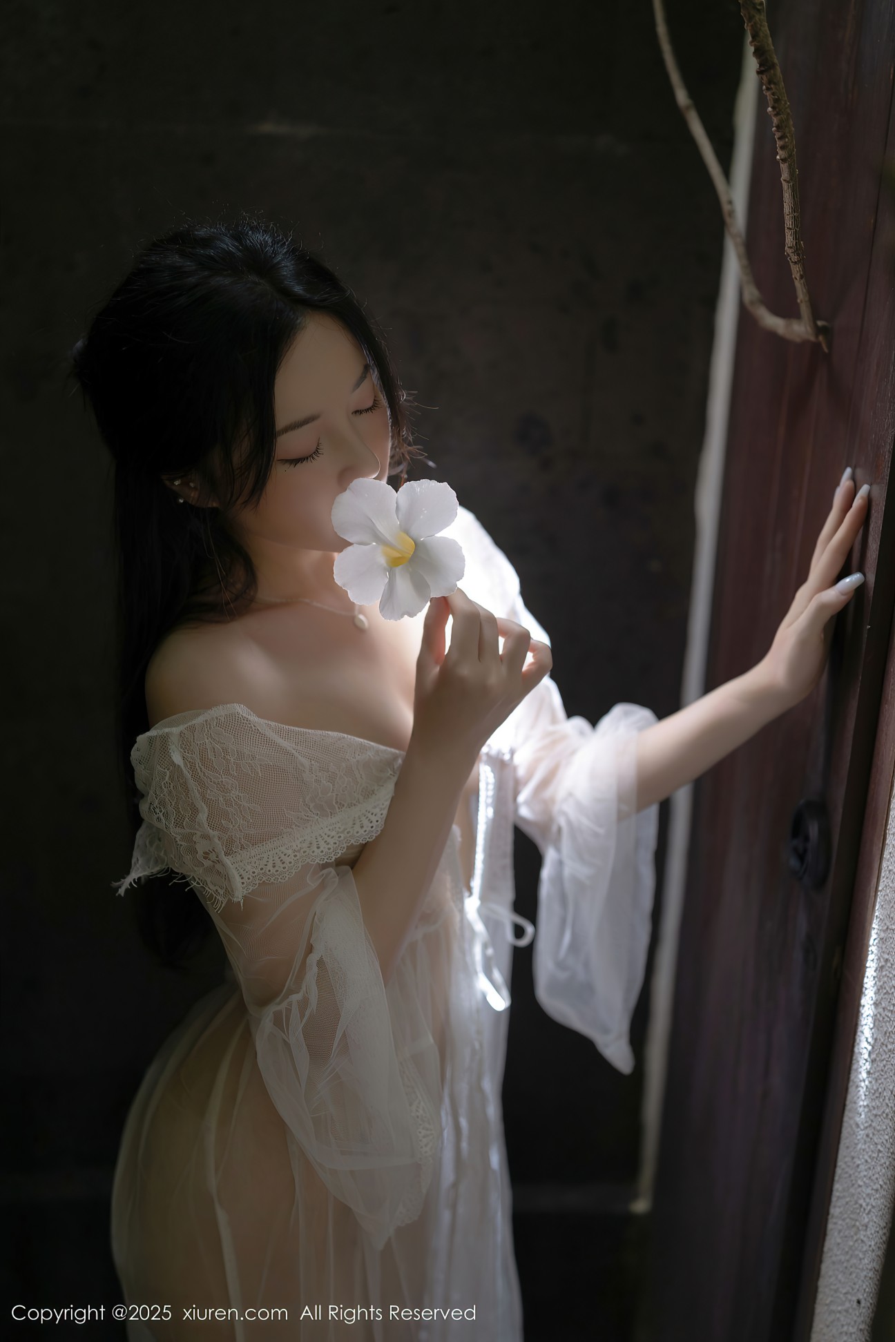 [XIUREN秀人网] 2025.04.18 NO.10173 鱼子酱Fish [80P-736MB]