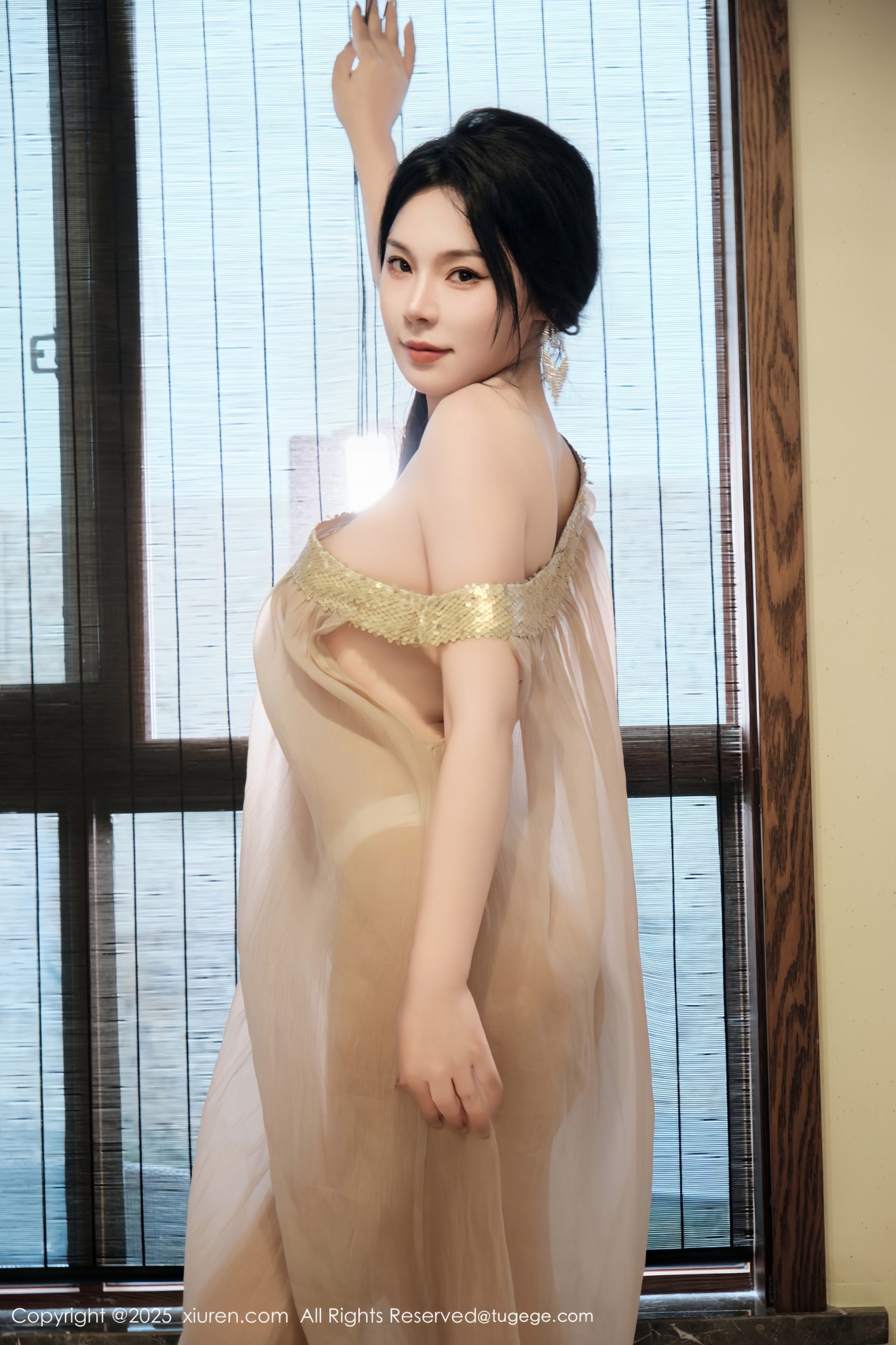 [XIUREN秀人网] 2025.07.03 NO.10500 麦田 [50P]