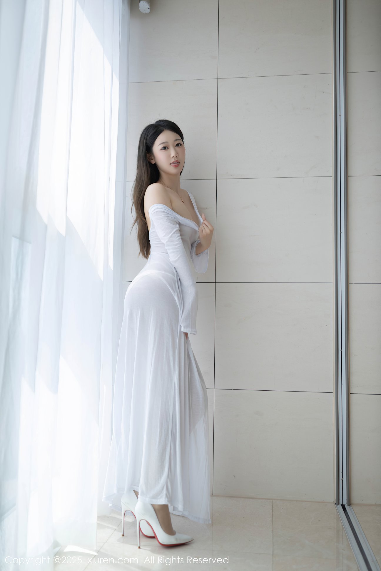[XIUREN秀人网] 2025.02.05 NO.9840 唐安琪 [84P-718MB]