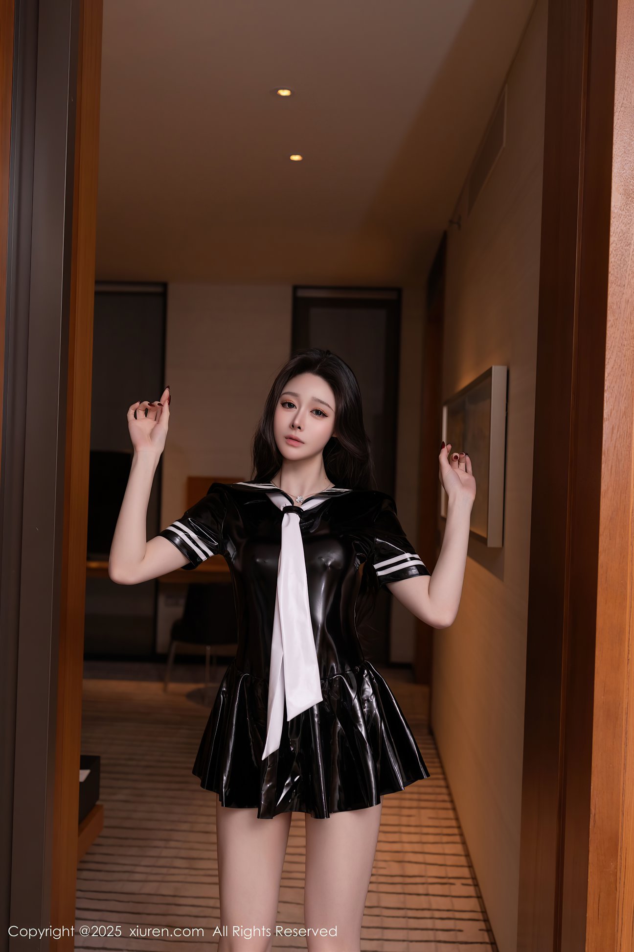 [XIUREN秀人网] 2025.03.28 NO.10087 小逗逗 [82P-822MB]
