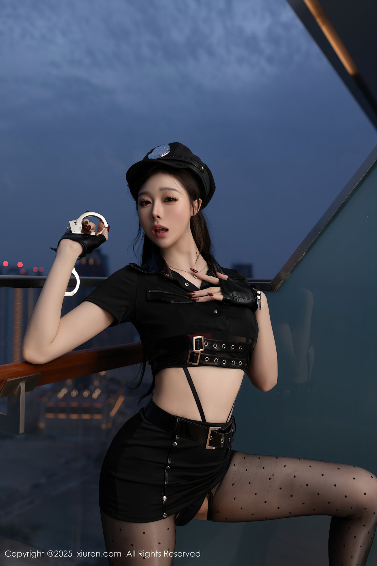 [XIUREN秀人网] 2025.04.03 NO.10115 小逗逗 [80P-766MB]