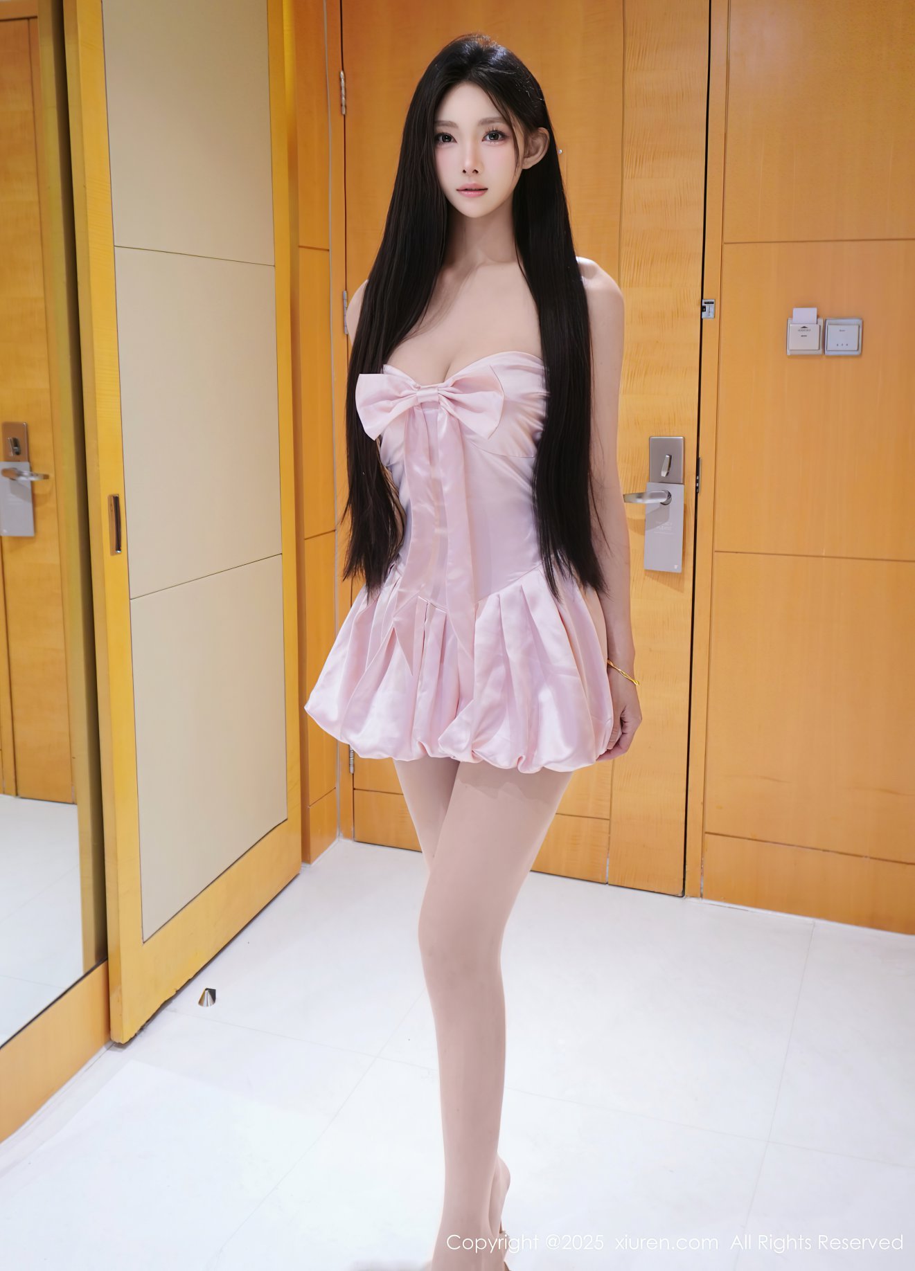 [XIUREN秀人网] 2025.04.14 NO.10147 雪见 [61P-647MB]
