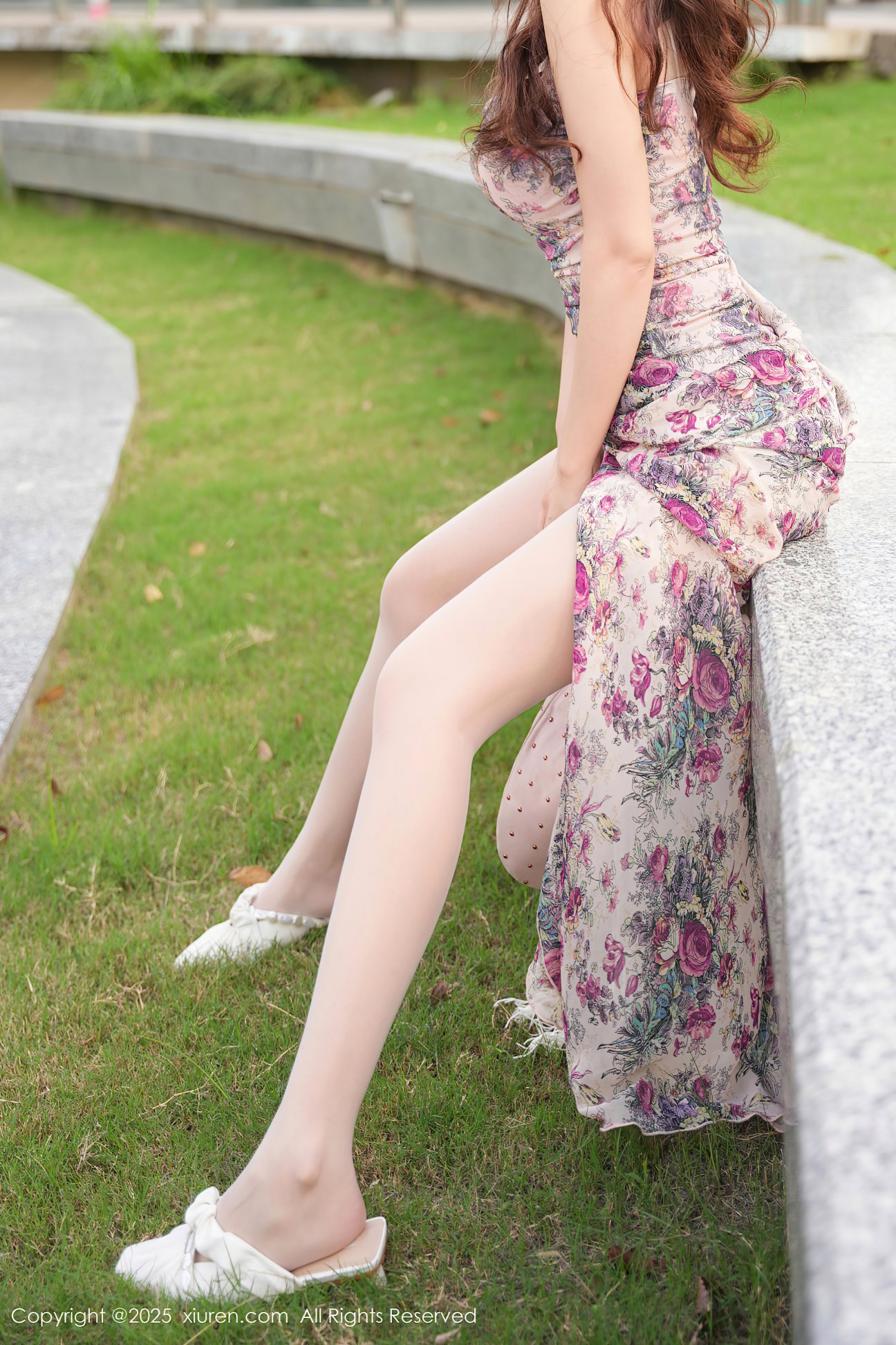 [XIUREN秀人网] 2025.04.09 NO.10128 拍黄瓜girl [82P-976MB]