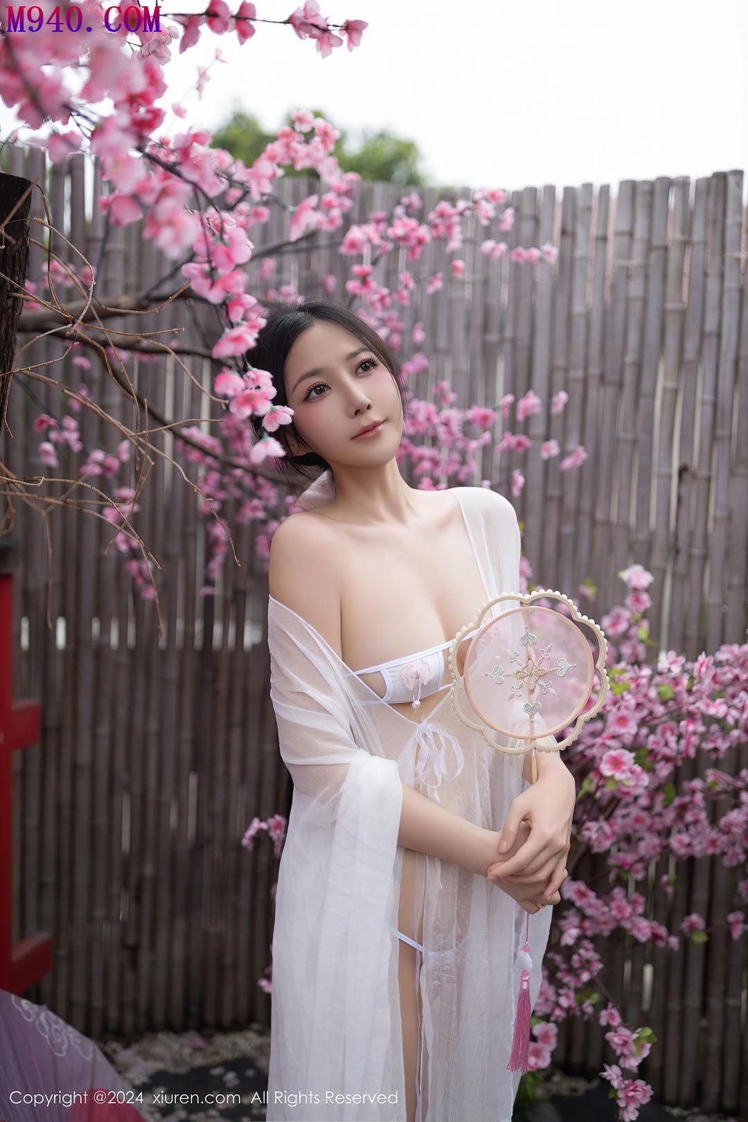 M940-[XIUREN秀人网] 2024.07.26 NO.8927 鱼子酱Fish [80P-825MB]