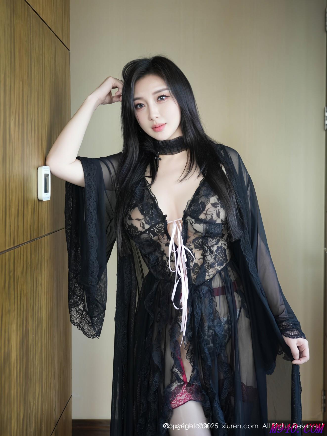 M940-[XIUREN秀人网] 2025.07.01 NO.10490 苏一诺 [80P]