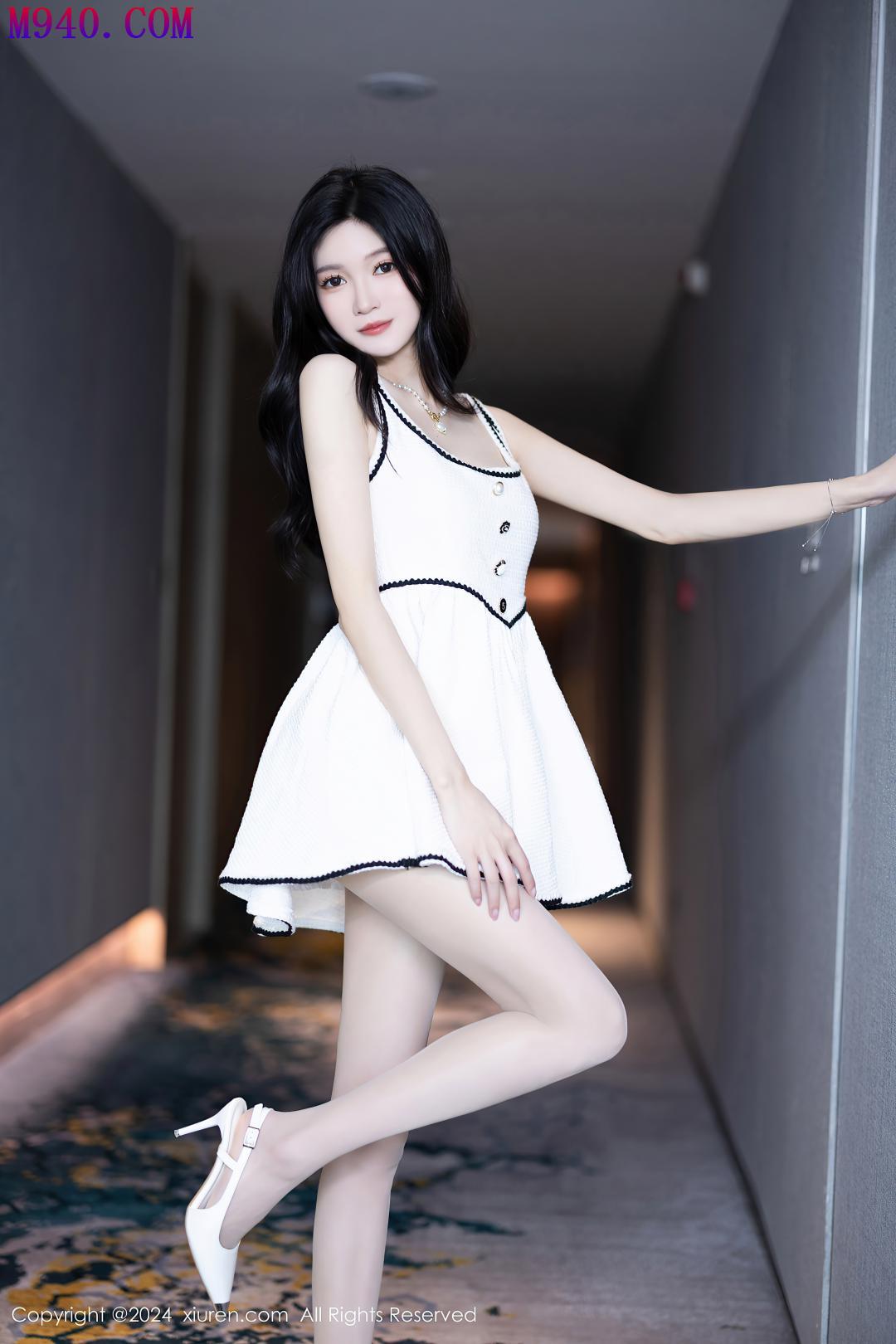 M940-[XIUREN秀人网] 2024.07.15 NO.8861 程程程- [83P-632MB]