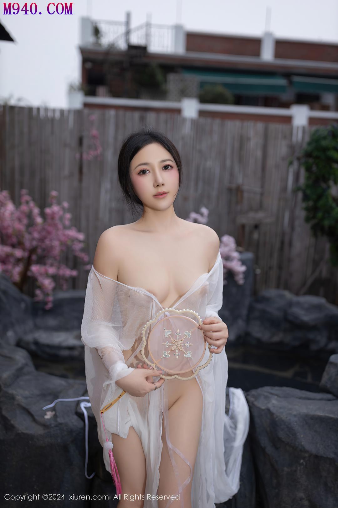 M940-[XIUREN秀人网] 2024.07.26 NO.8927 鱼子酱Fish [80P-825MB]