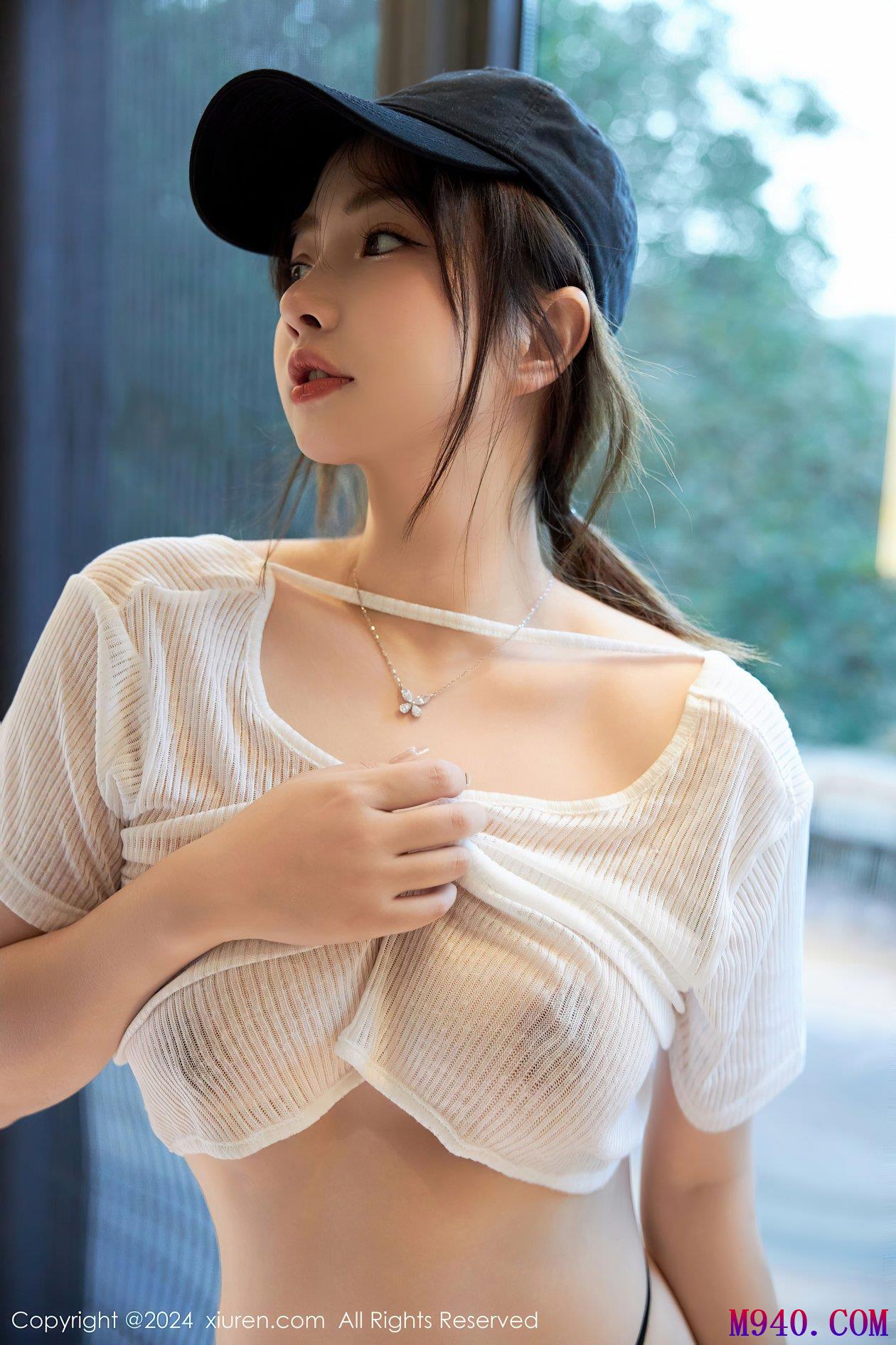 M940-[XIUREN秀人网] 2024.12.04 NO.9549 养乐多Doll [51P-556MB]