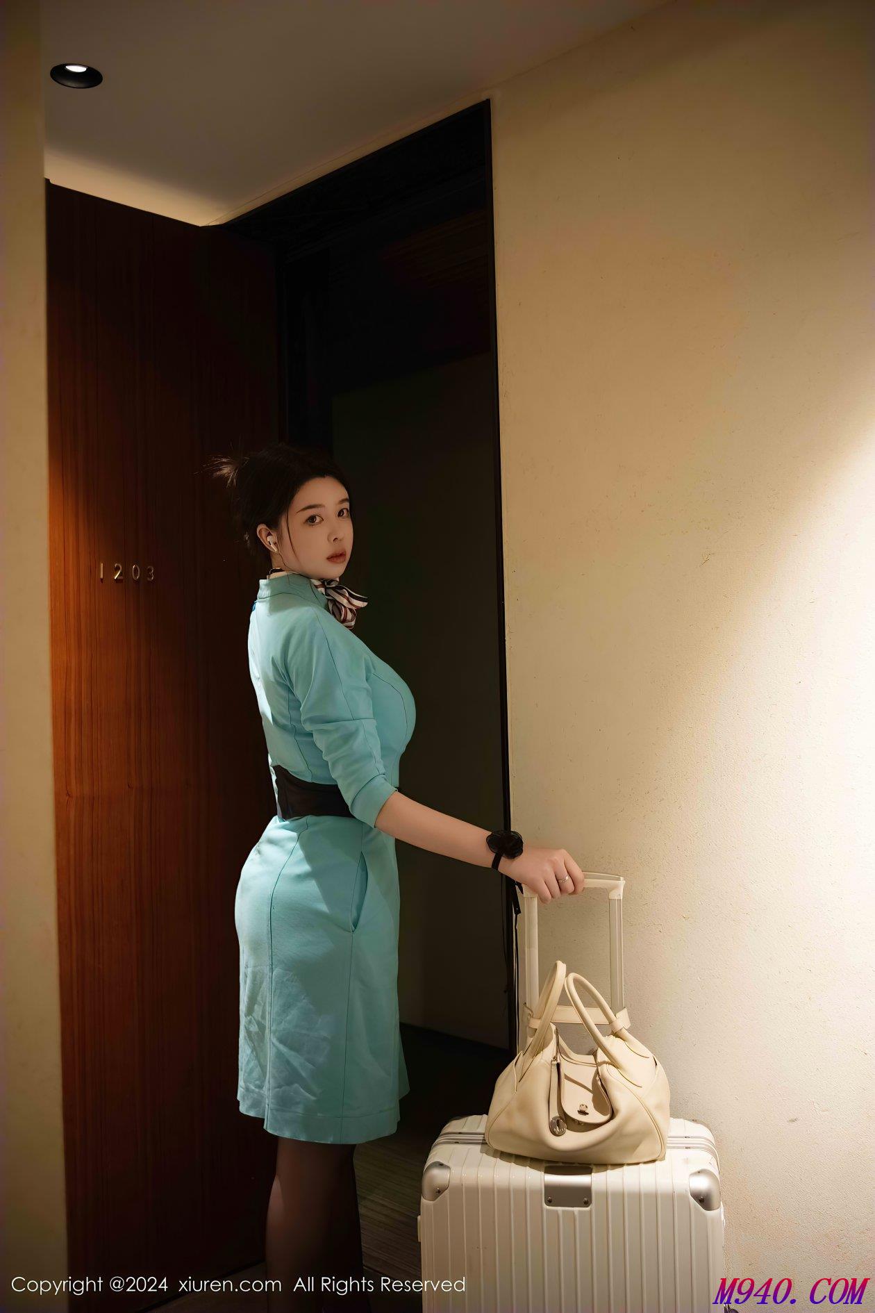 M940-[XIUREN秀人网] 2024.12.17 NO.9609 樱桃小犊子 [41P-384MB]