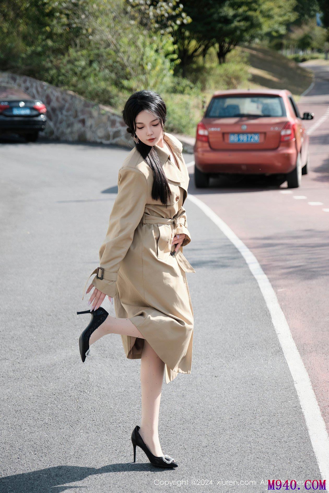 M940-[XIUREN秀人网] 2024.10.10 NO.9261 麦田 [50P-568MB]