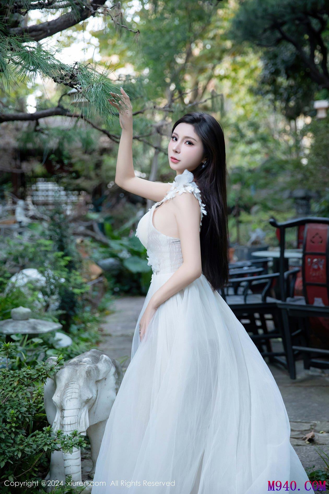 M940-[XIUREN秀人网] 2024.12.04 NO.9552 小蛮妖Yummy [75P-766MB]