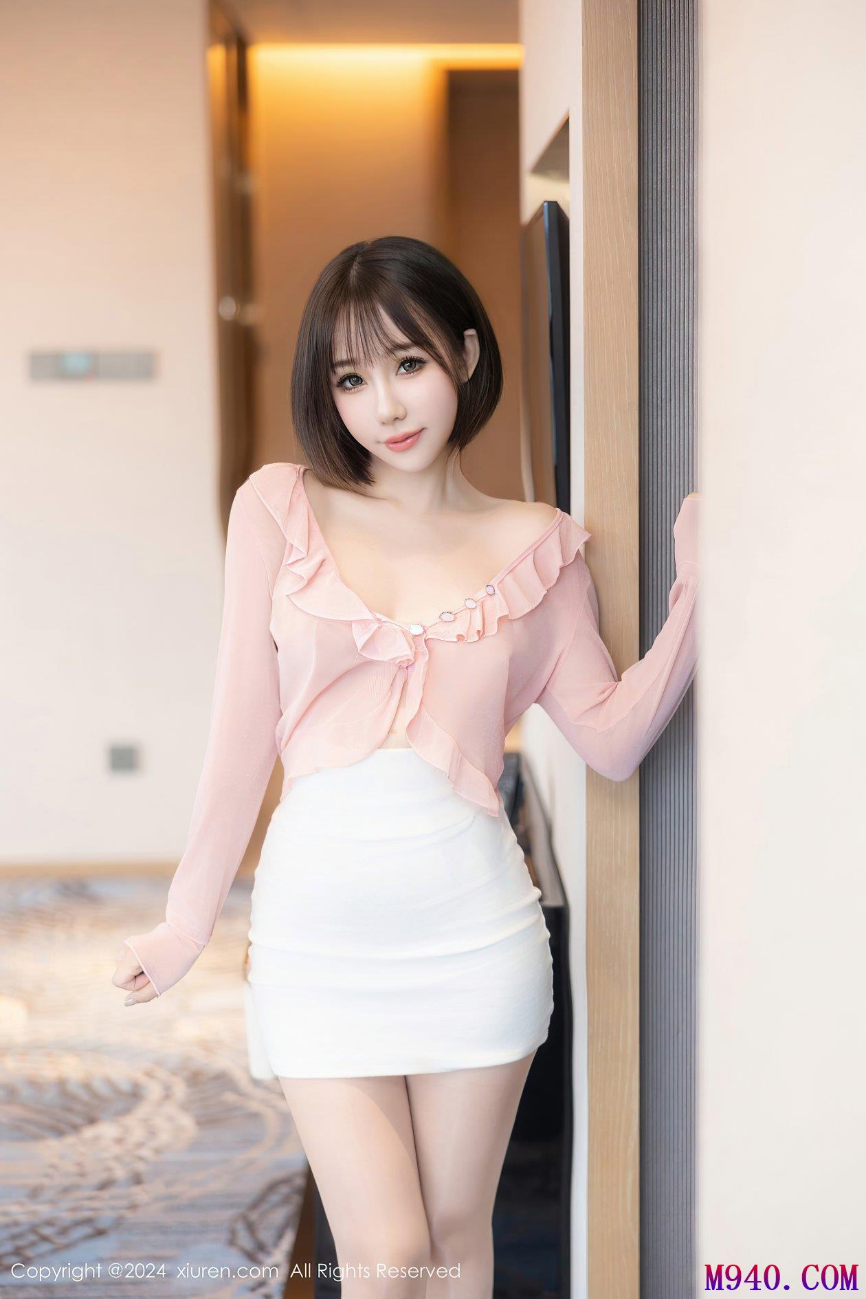 M940-[XIUREN秀人网] 2024.10.12 NO.9273 波巧酱 [79P-757MB]
