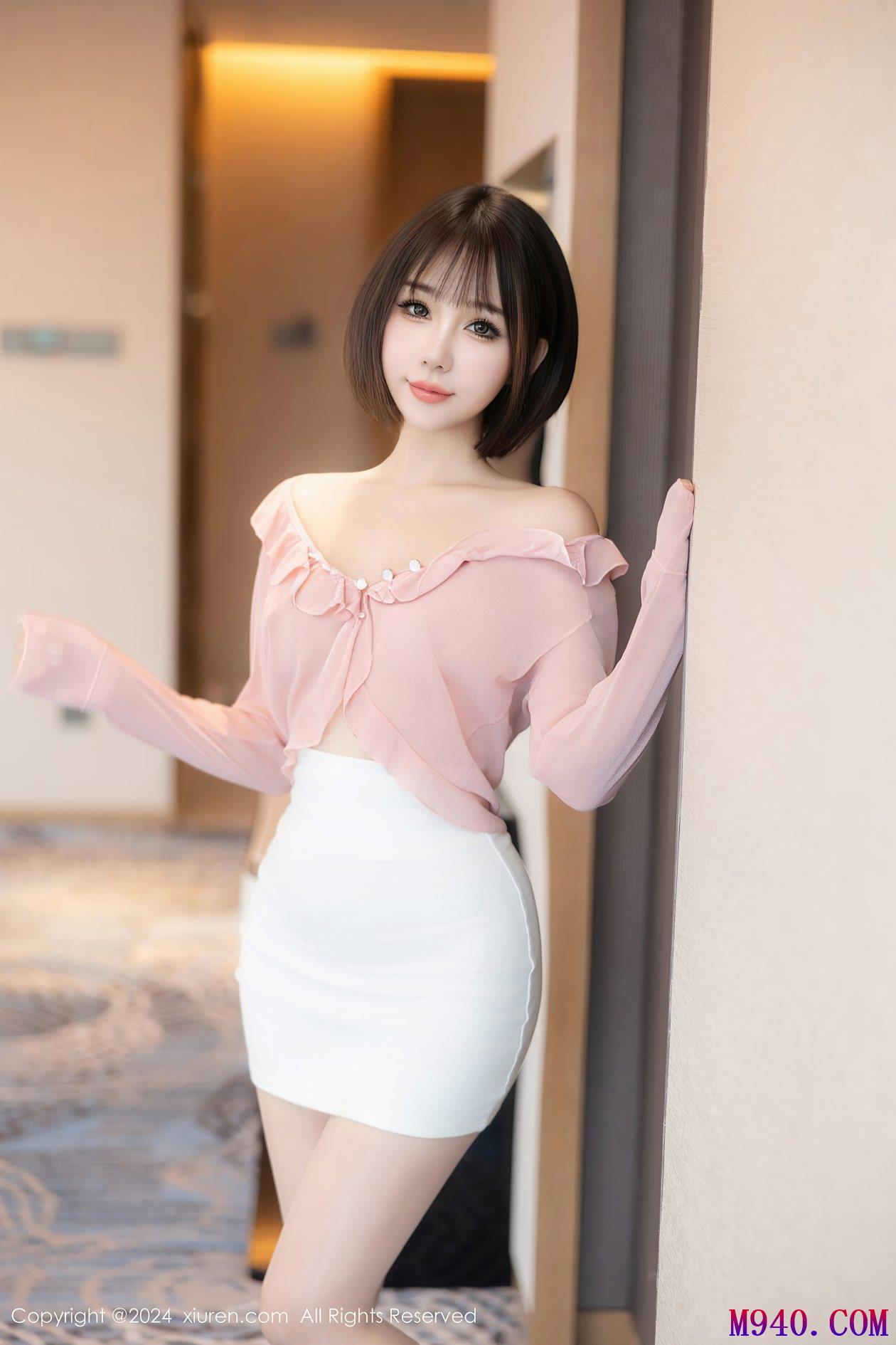 M940-[XIUREN秀人网] 2024.10.12 NO.9273 波巧酱 [79P-757MB]