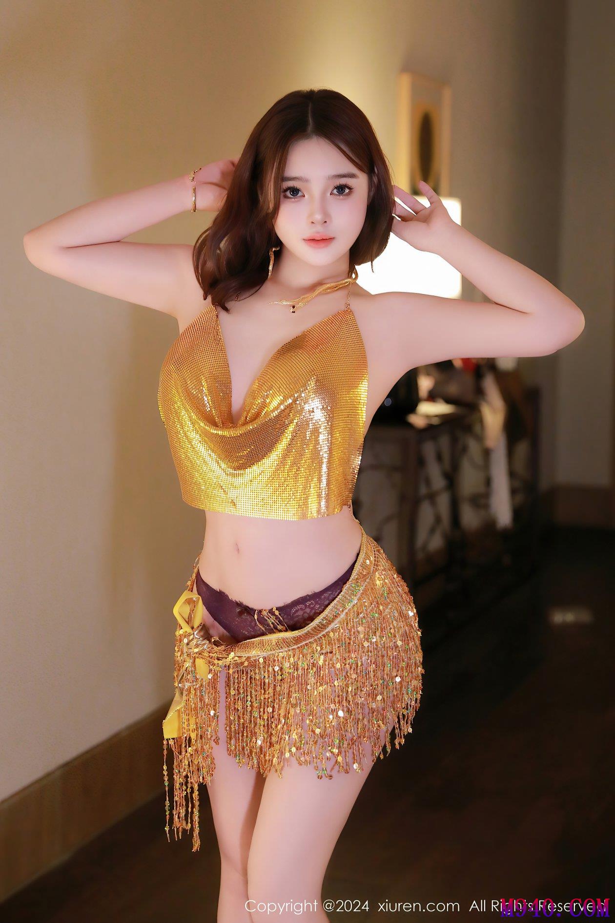 M940-[XIUREN秀人网] 2024.12.04 NO.9545 麻布学妹 [52P-629MB]