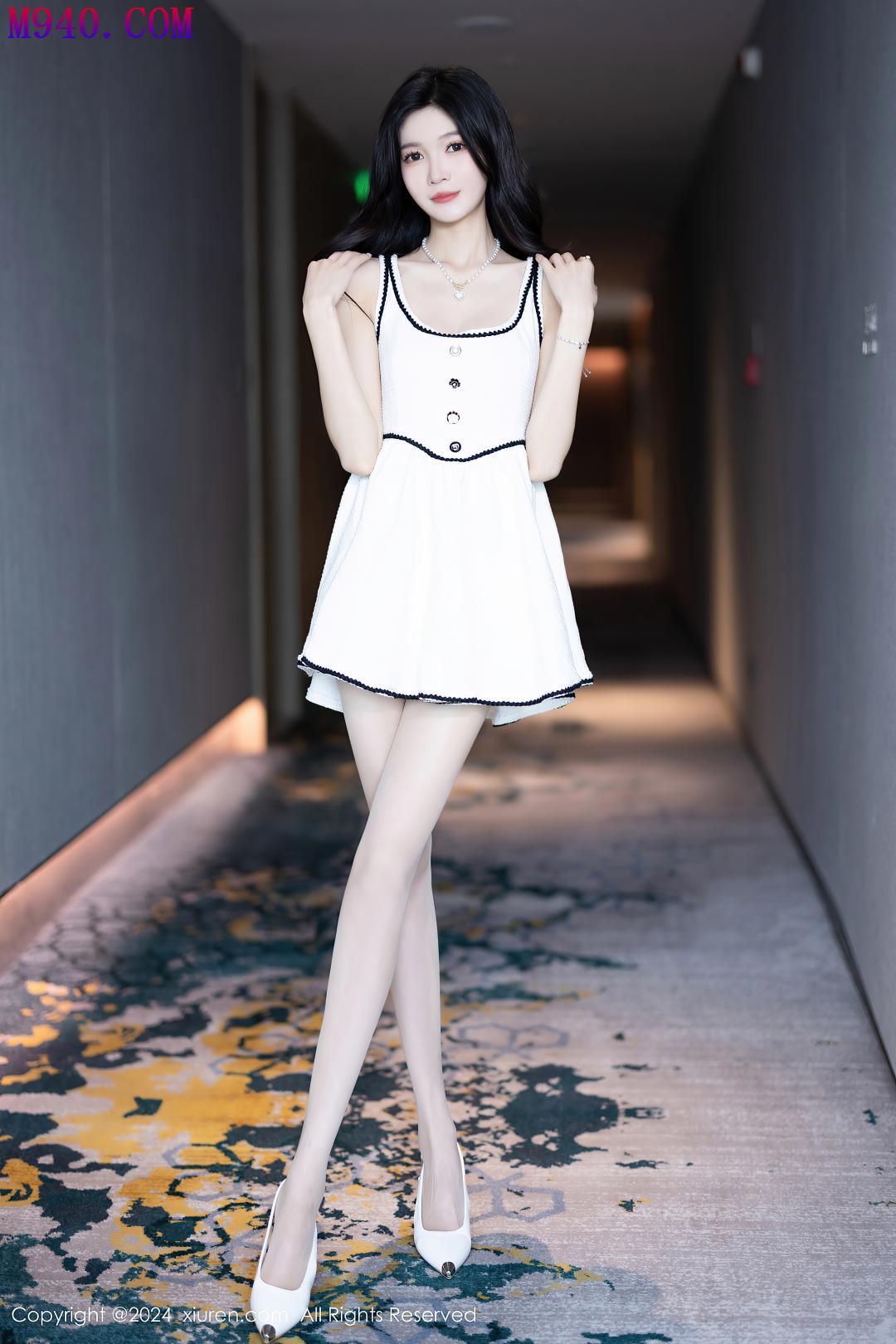 M940-[XIUREN秀人网] 2024.07.15 NO.8861 程程程- [83P-632MB]