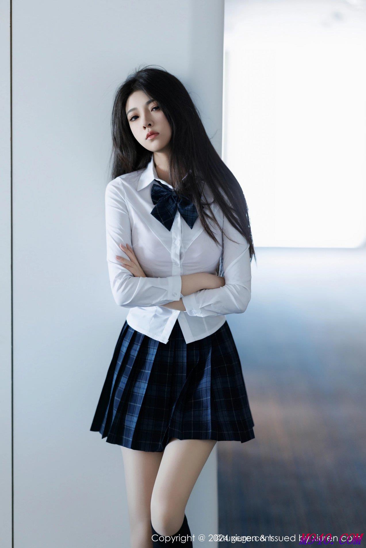 M940-[XIUREN秀人网] 2024.12.30 NO.9682 初梦瑶 [91P-666MB]