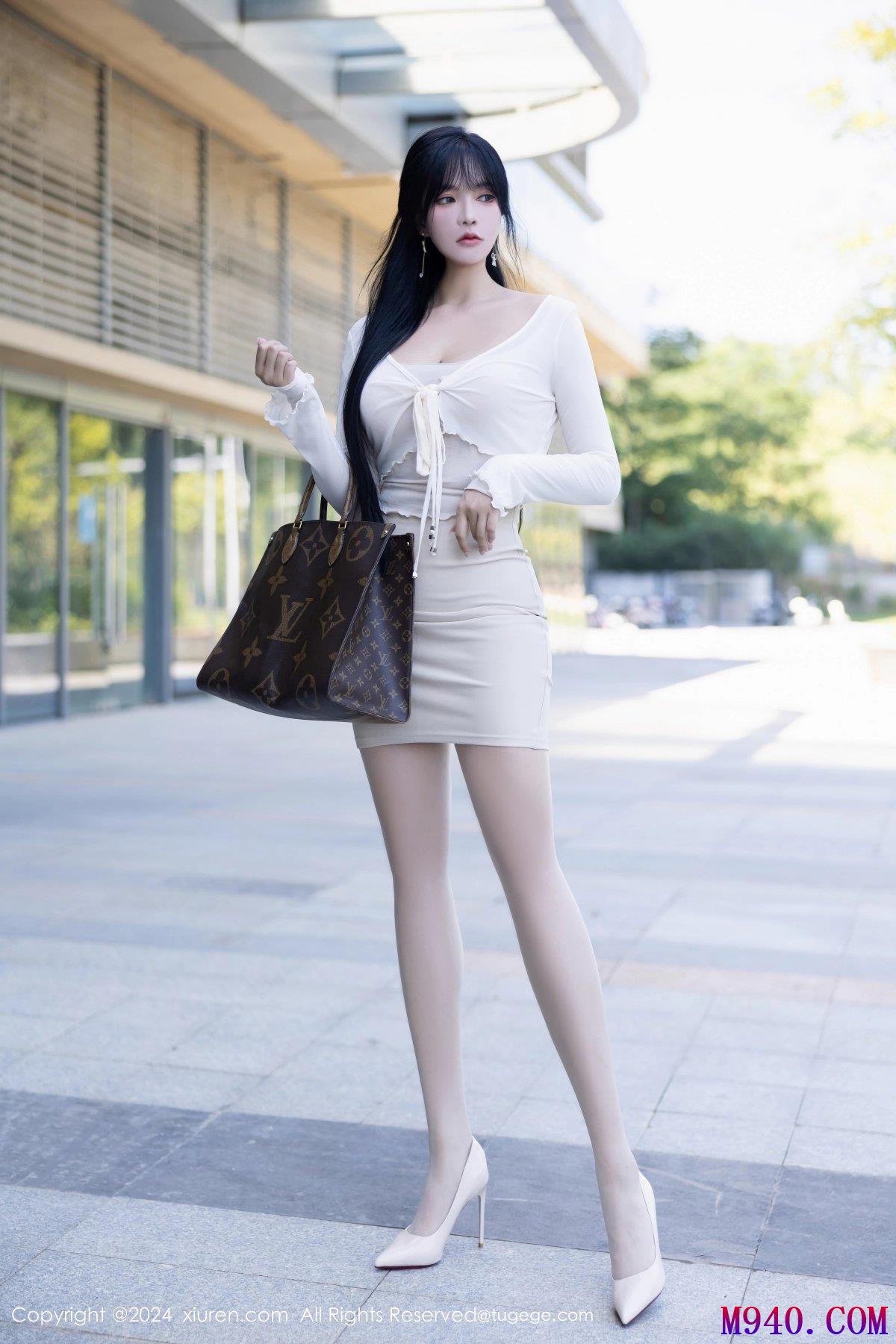 M940-[XIUREN秀人网] 2024.10.21 NO.9320 娜比 [82P-716MB]