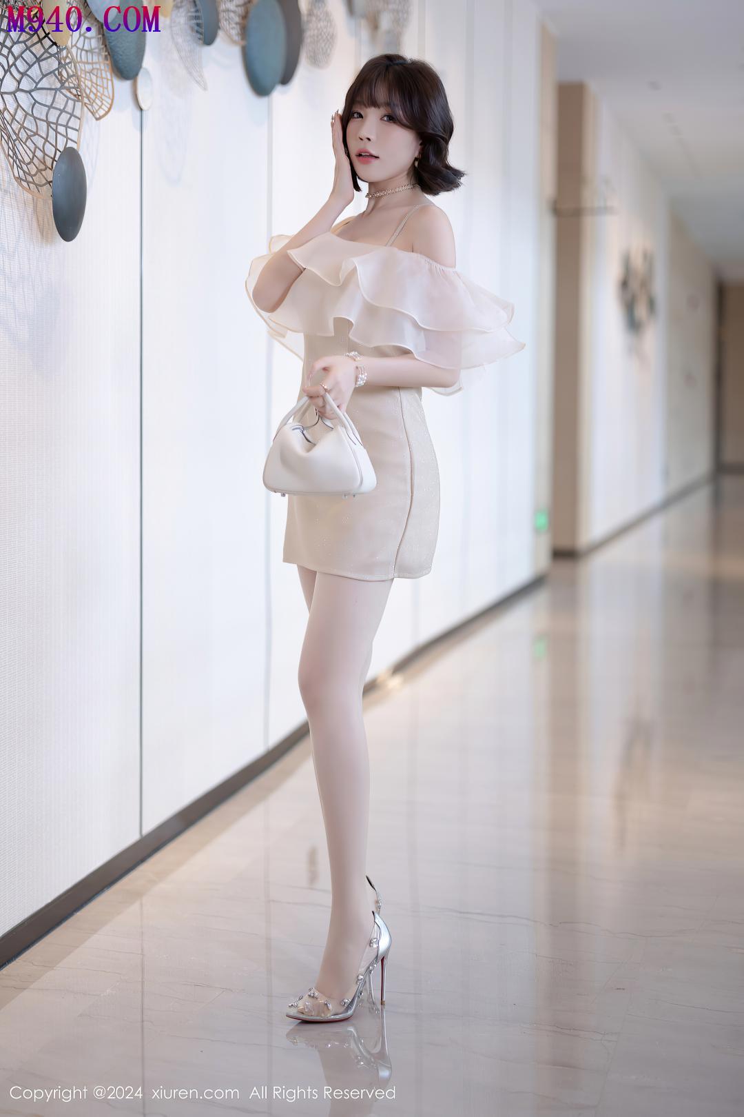 M940-[XIUREN秀人网] 2024.07.25 NO.8917 徐莉芝Booty [90P-672MB]
