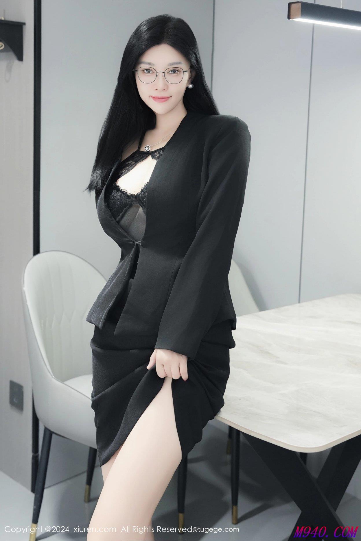 M940-[XIUREN秀人网] 2024.12.23 NO.9639 雅茹老师 [81P-665MB]