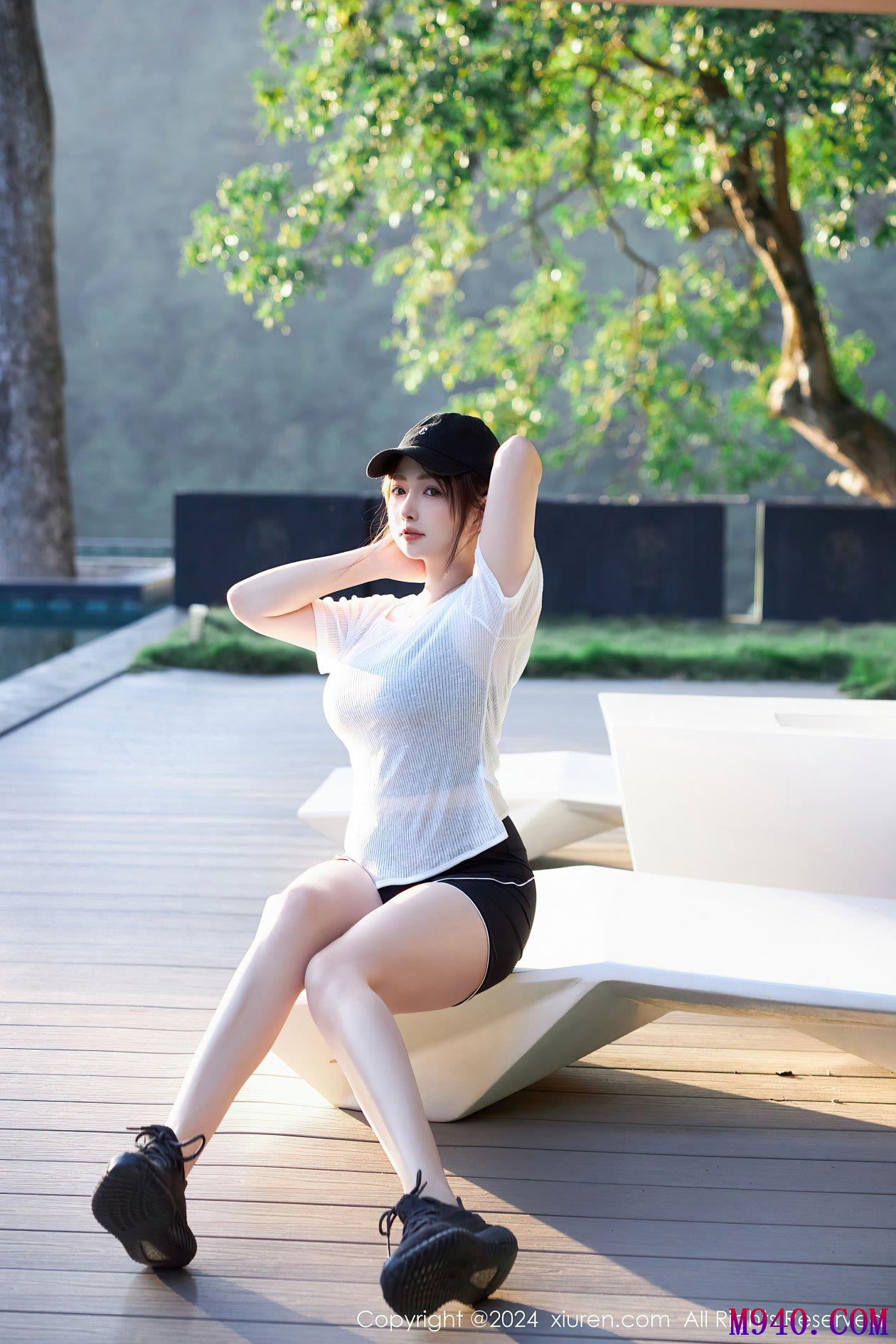 M940-[XIUREN秀人网] 2024.12.04 NO.9549 养乐多Doll [51P-556MB]