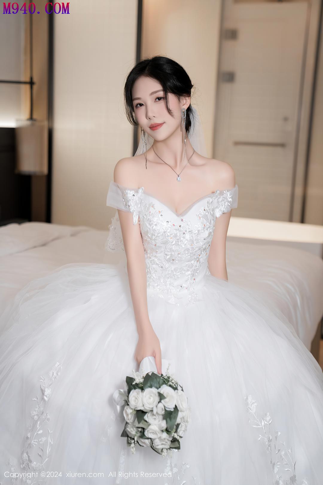 M940-[XIUREN秀人网] 2024.08.09 NO.8998 利世 [100P-805MB]