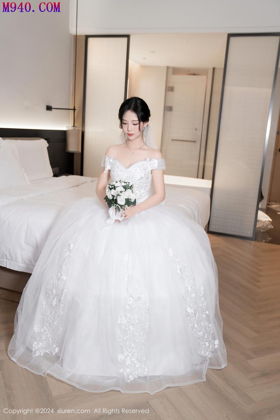 M940-[XIUREN秀人网] 2024.08.09 NO.8998 利世 [100P-805MB]