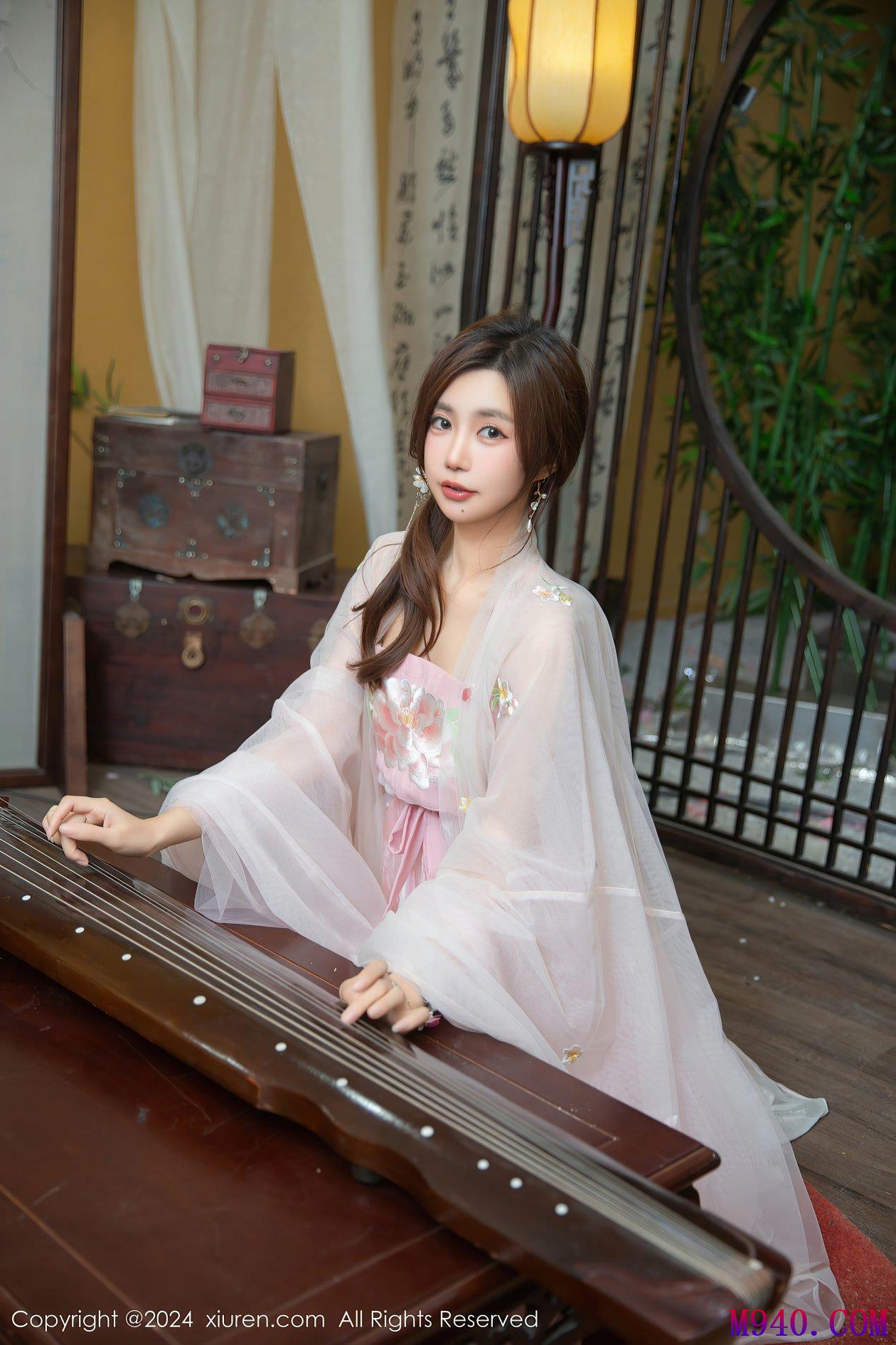 M940-[XIUREN秀人网] 2024.11.20 NO.9475 绮里嘉ula [80P-803MB]