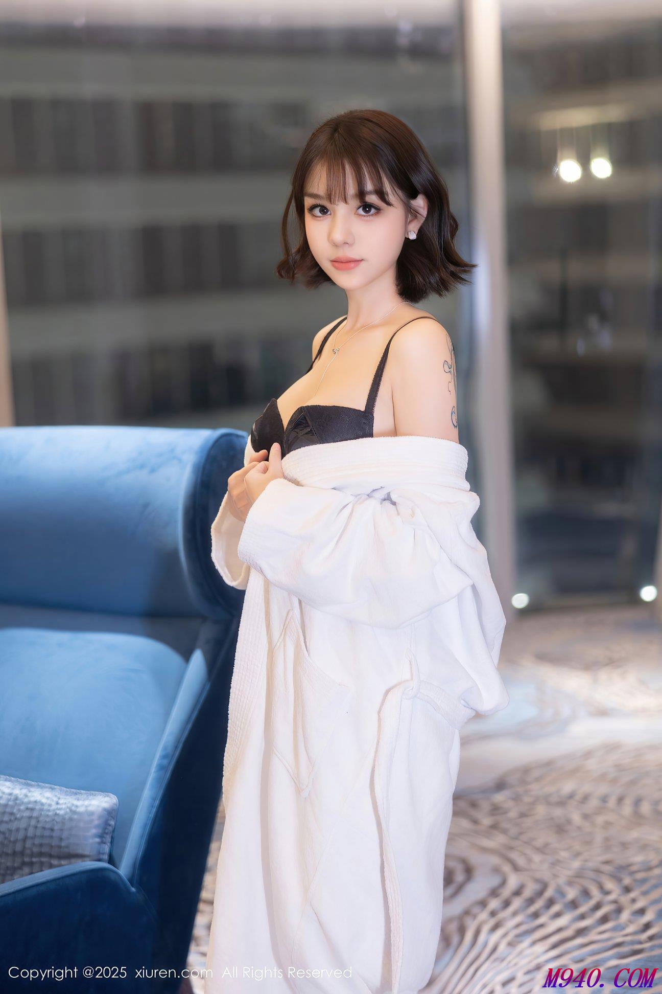 M940-[XIUREN秀人网] 2025.01.06 NO.9713 黎苏苏 [78P-726MB]