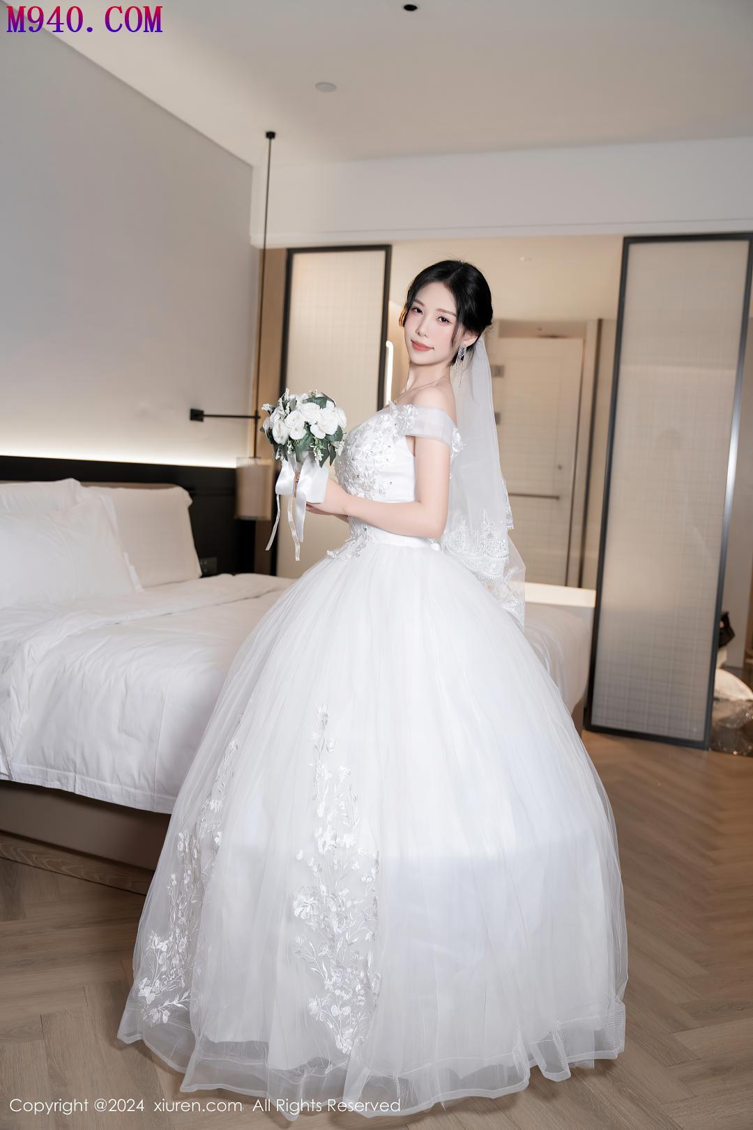M940-[XIUREN秀人网] 2024.08.09 NO.8998 利世 [100P-805MB]