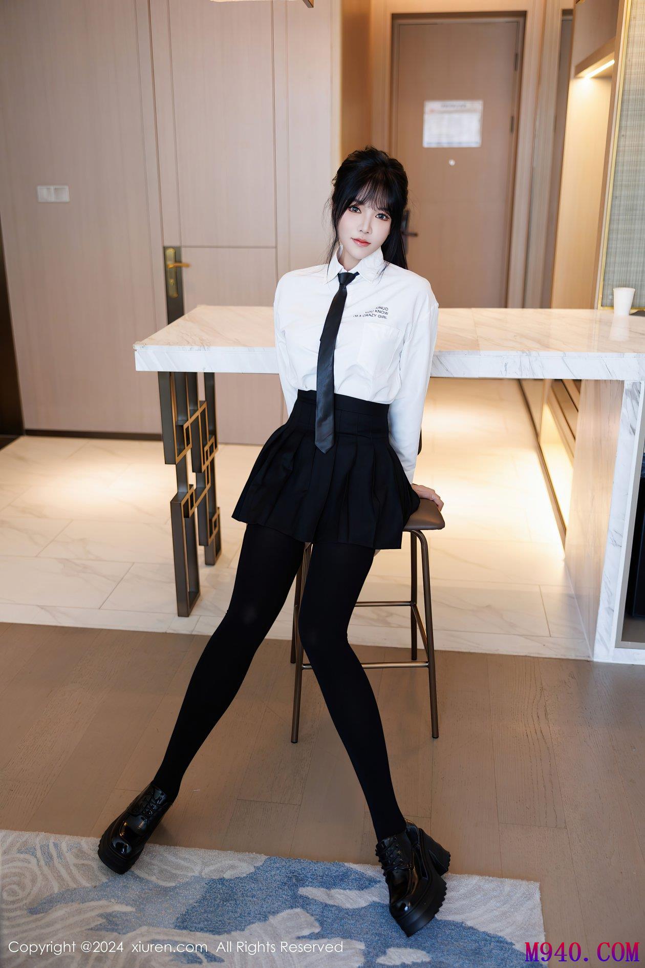 M940-[XIUREN秀人网] 2024.11.26 NO.9505 娜比 [88P-692MB]