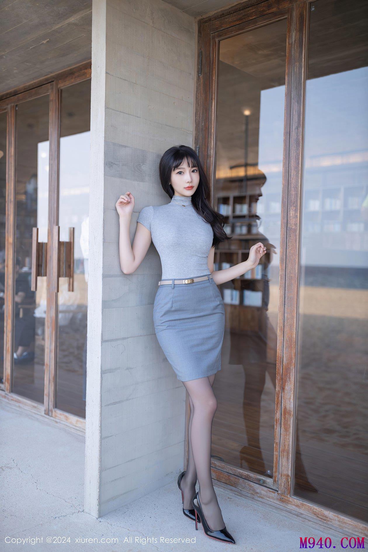 M940-[XIUREN秀人网] 2024.11.14 NO.9450 陆萱萱 [80P-782MB]