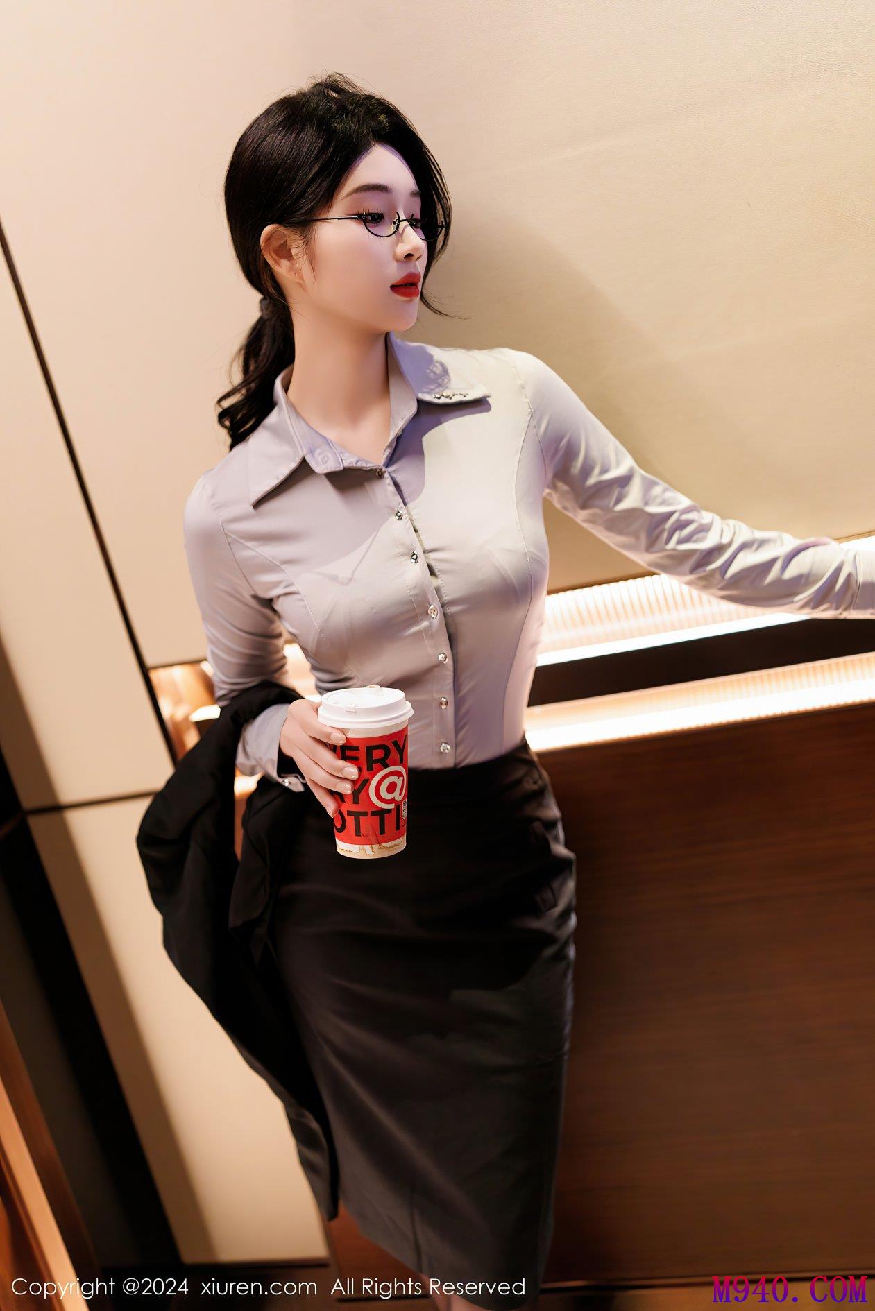 M940-[XIUREN秀人网] 2024.12.09 NO.9567 南乔 [90P-782MB]