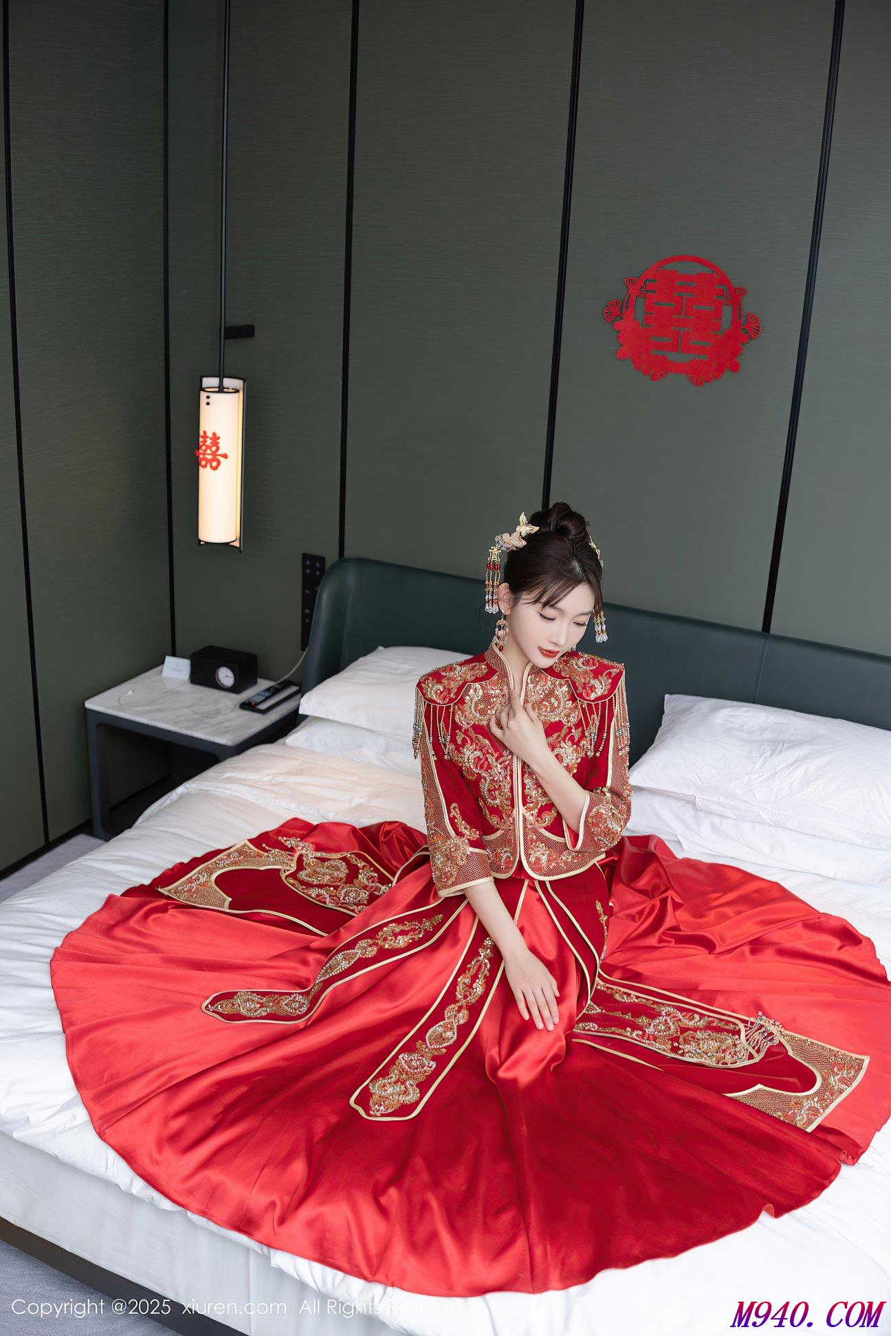 M940-[XIUREN秀人网] 2025.01.16 NO.9770 陆萱萱 [82P-826MB]
