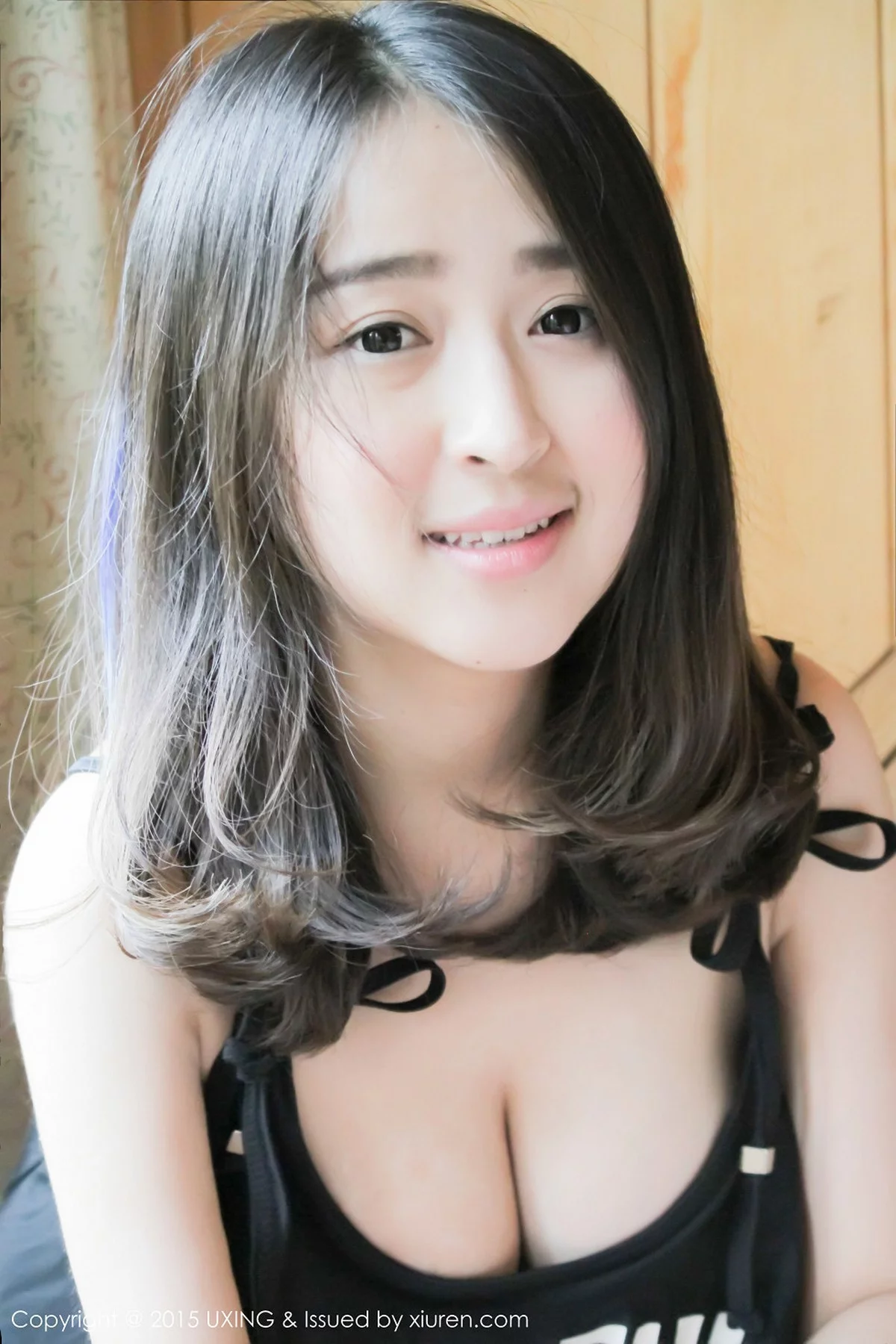 M940-[UXING优星馆]Vol.017_嫩模煊煊sunny爱吃棒棒糖的连体泳装妹子性感写真50P 优星馆-第38张